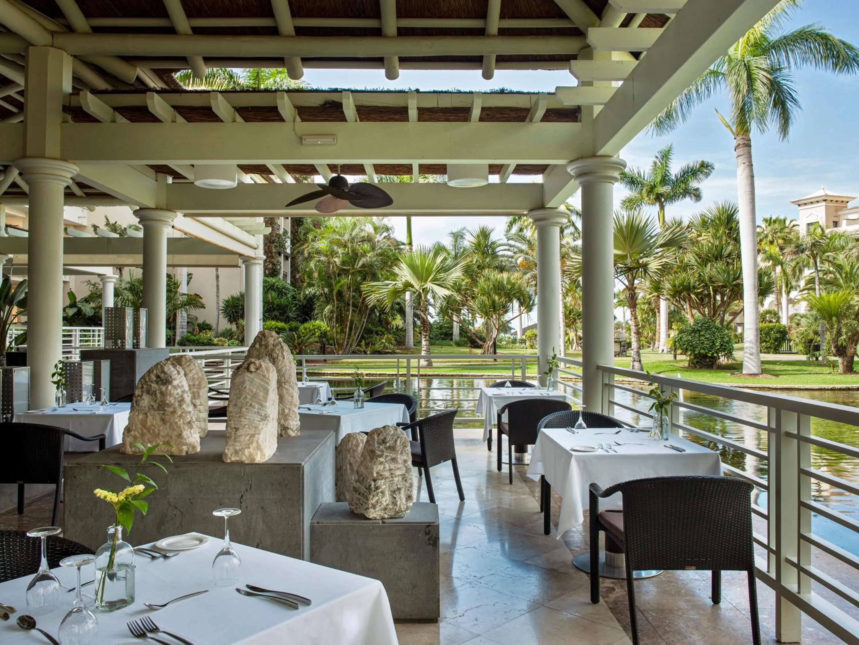 Restaurant/places to eat in Red Level at Gran Melia Palacio de Isora - Adults Only