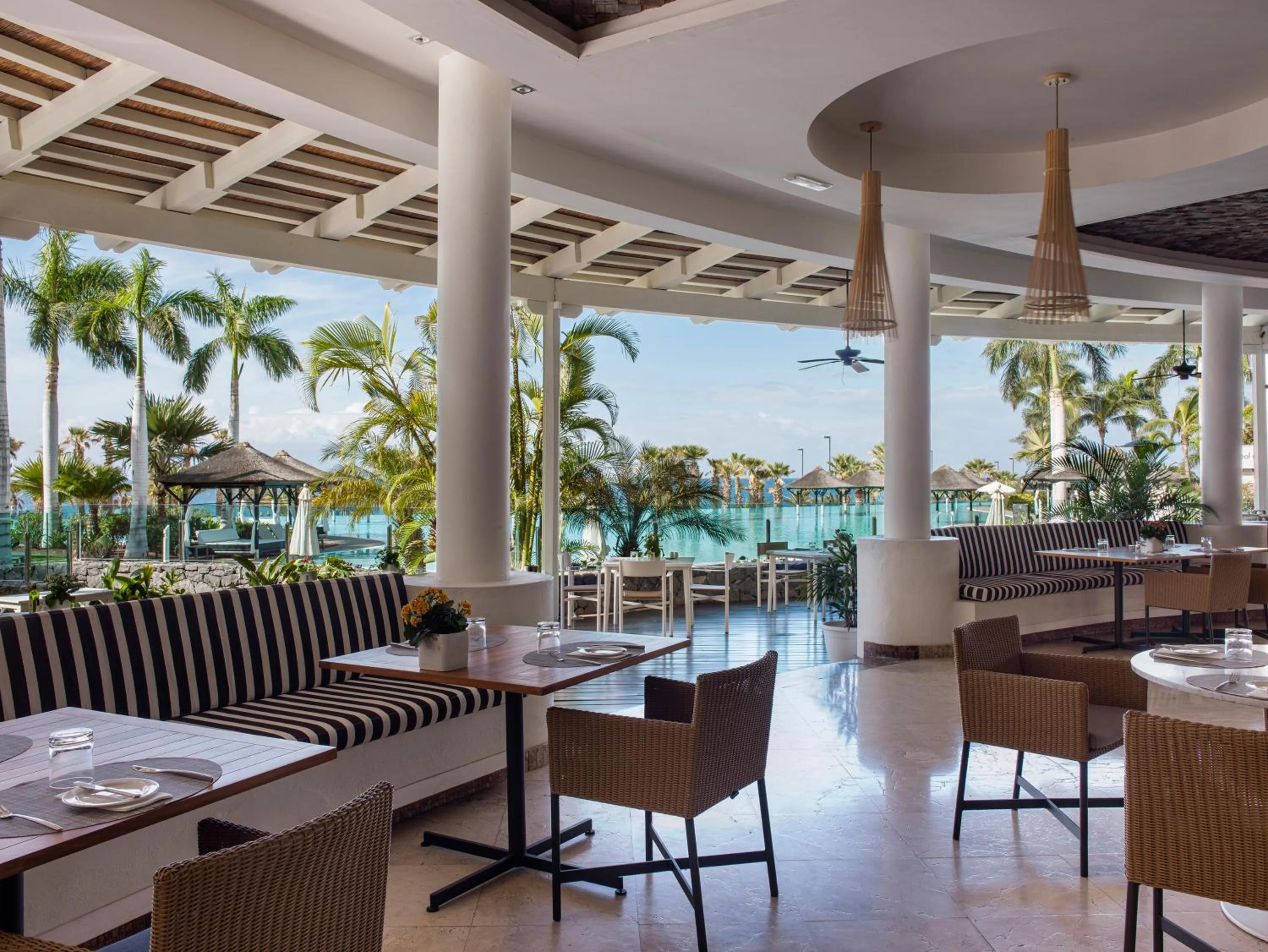 Restaurant/places to eat in Red Level at Gran Melia Palacio de Isora - Adults Only