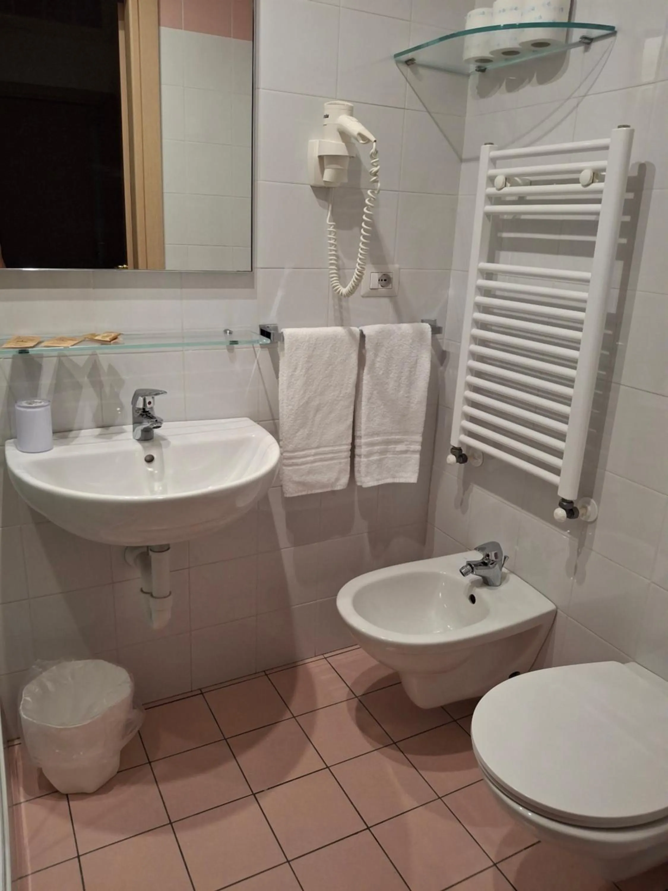 Bathroom in B&B & Residence Pozzo Misseo