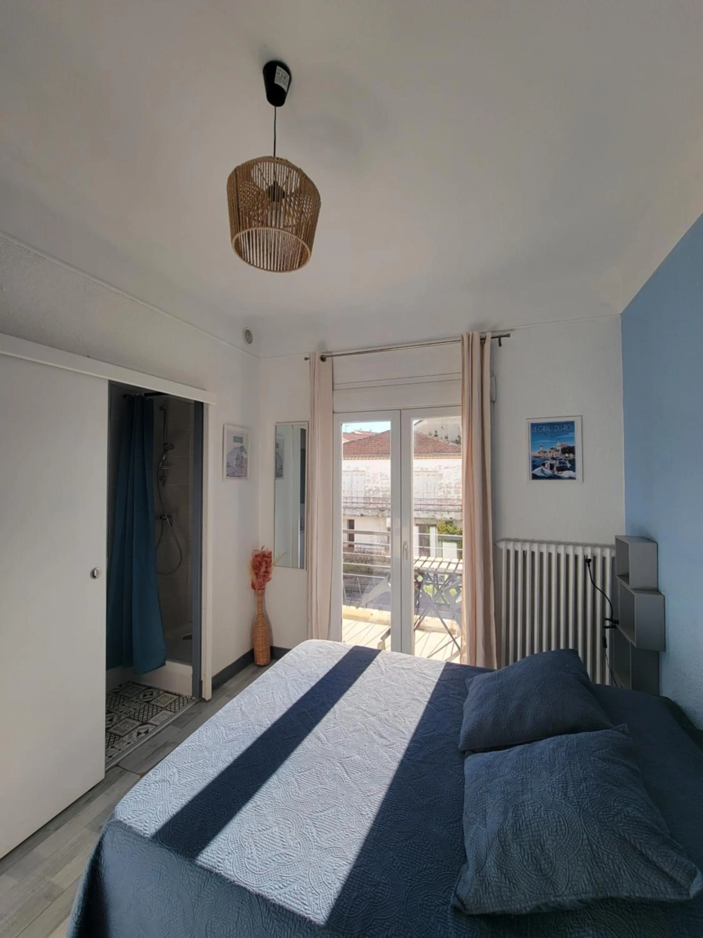 Double Room with Balcony in Hôtel l'Etoile