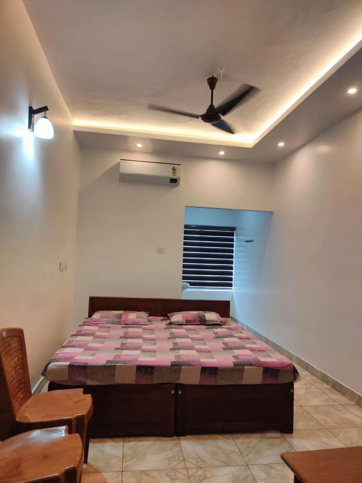 Thekkumpuram Tourist Home