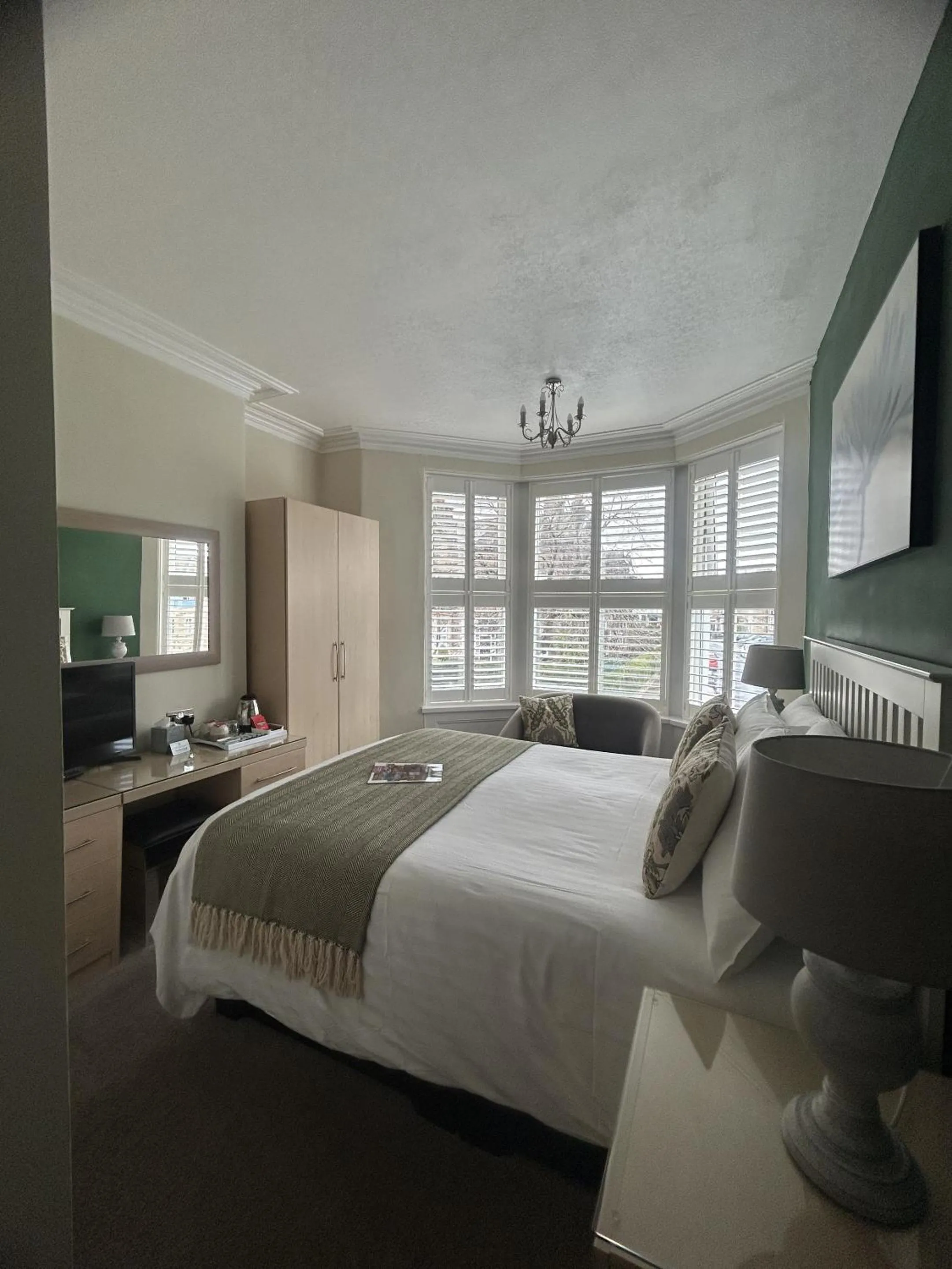 Bedroom, Bed in The Welford
