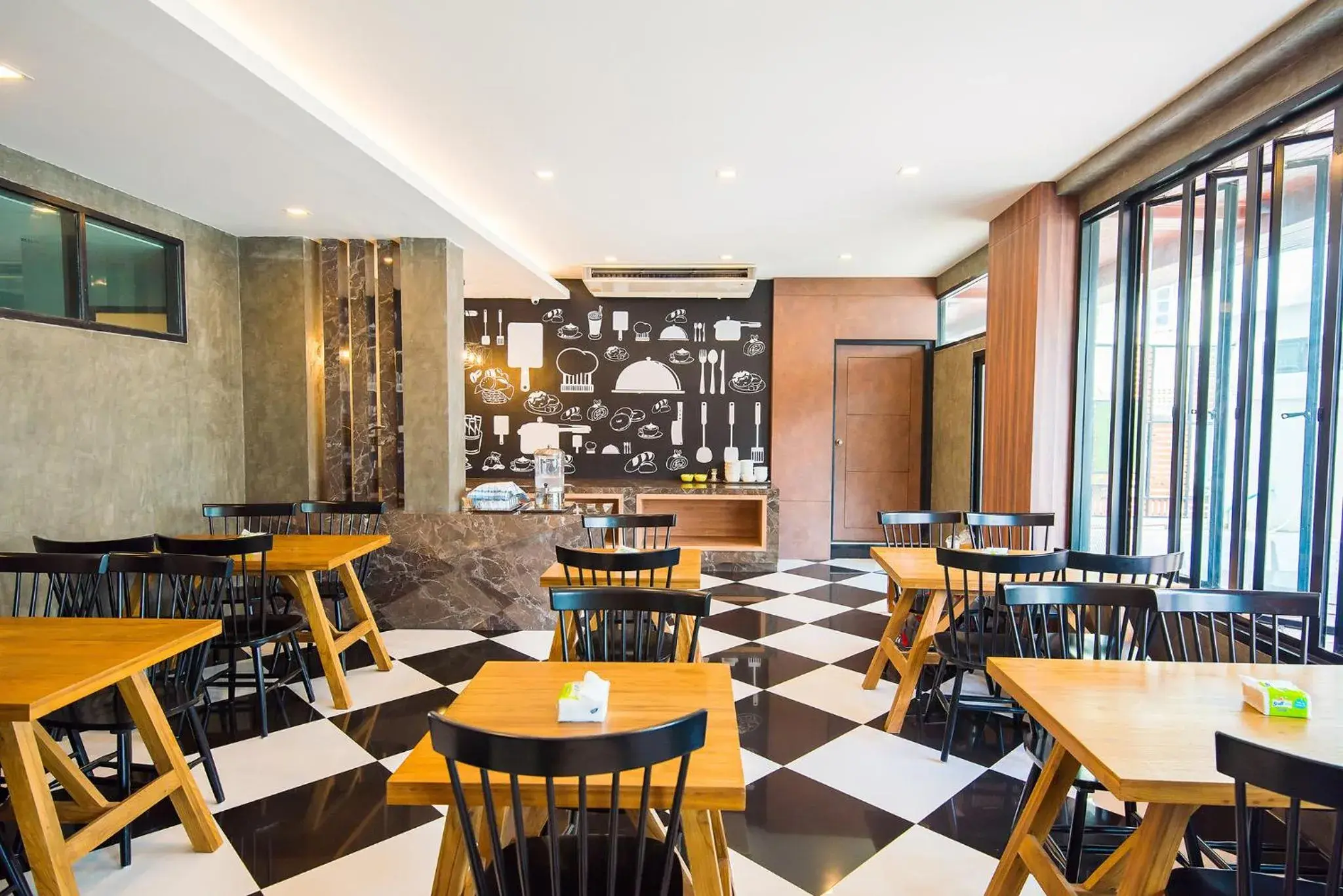 Property building in Irin Beach Cha-am Property building in Irin Beach Cha-am