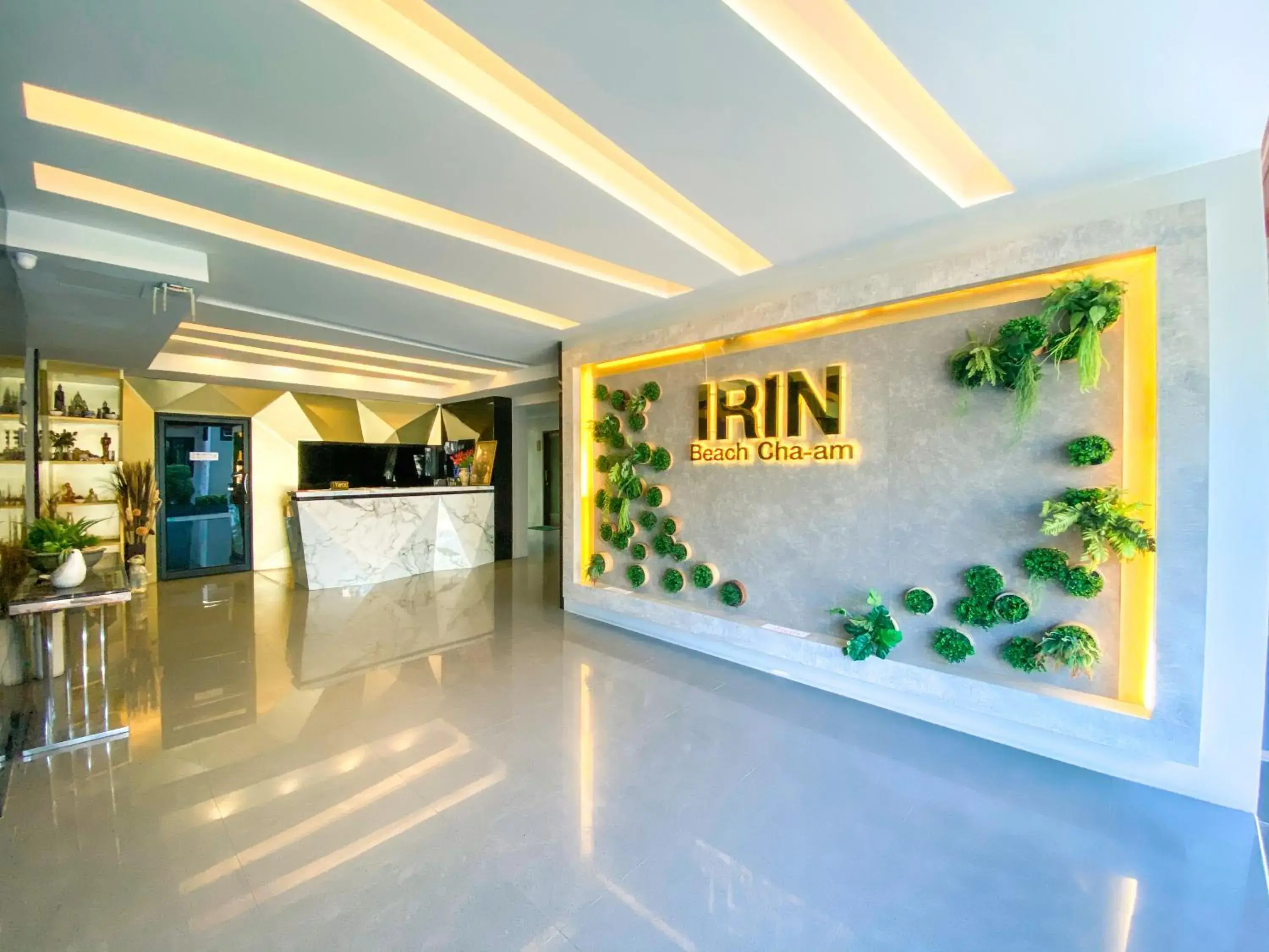 Property building in Irin Beach Cha-am Property building in Irin Beach Cha-am