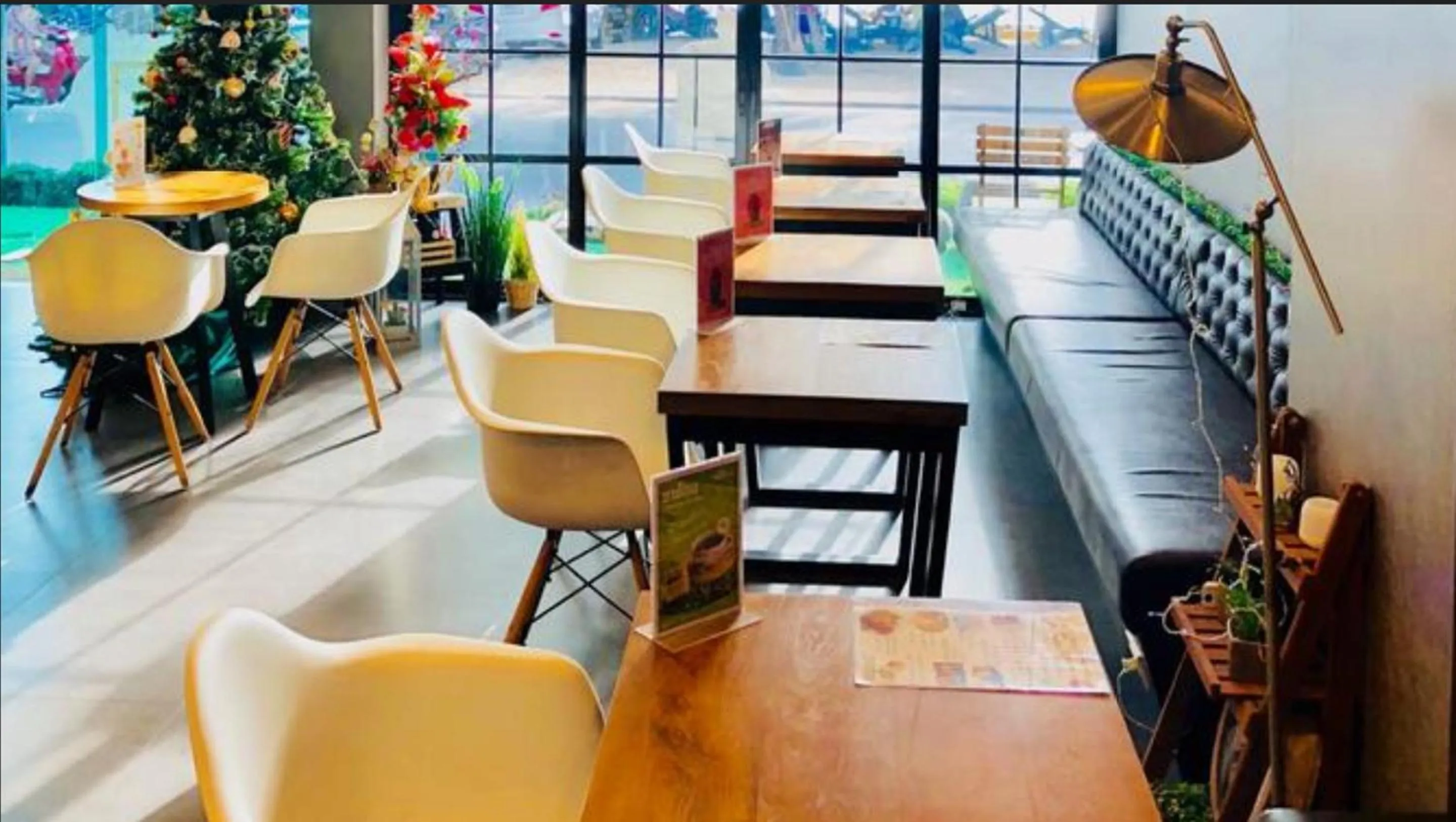 Restaurant/places to eat in Irin Beach Cha-am