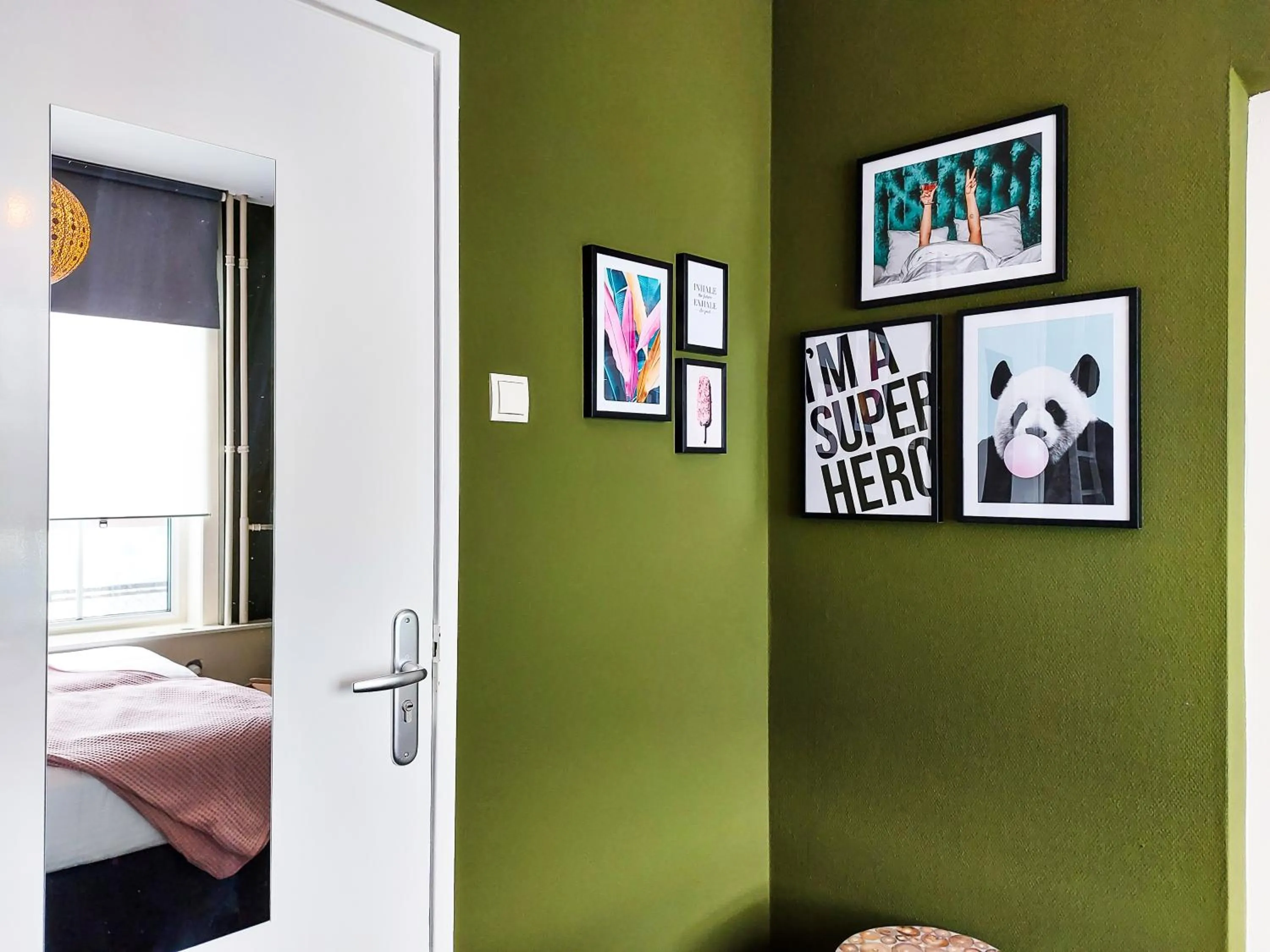 Decorative detail, Bed in Boutique Lodge Zandvoort