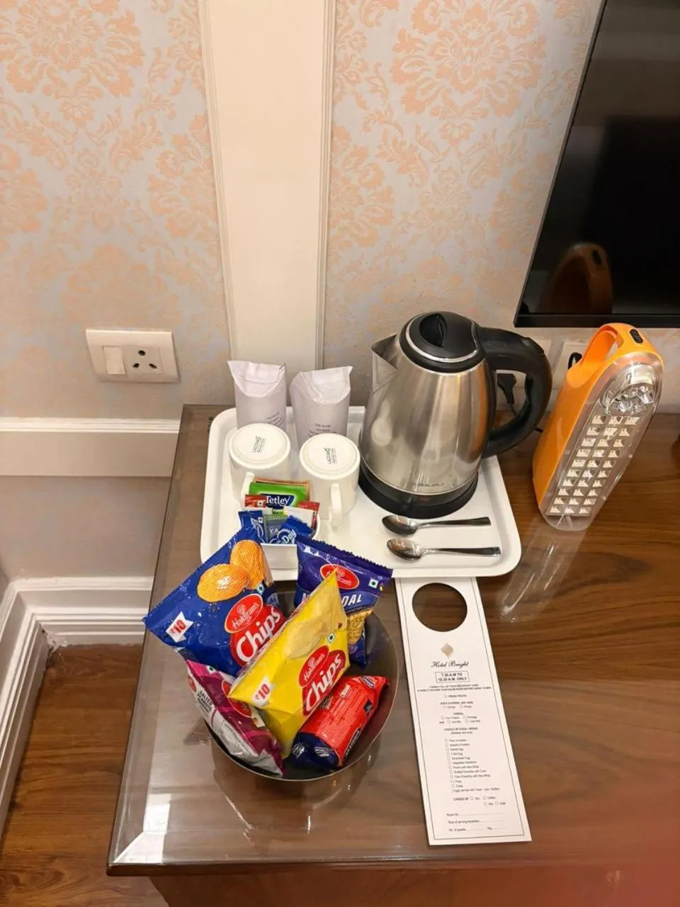Coffee/tea facilities in Hotel Bright