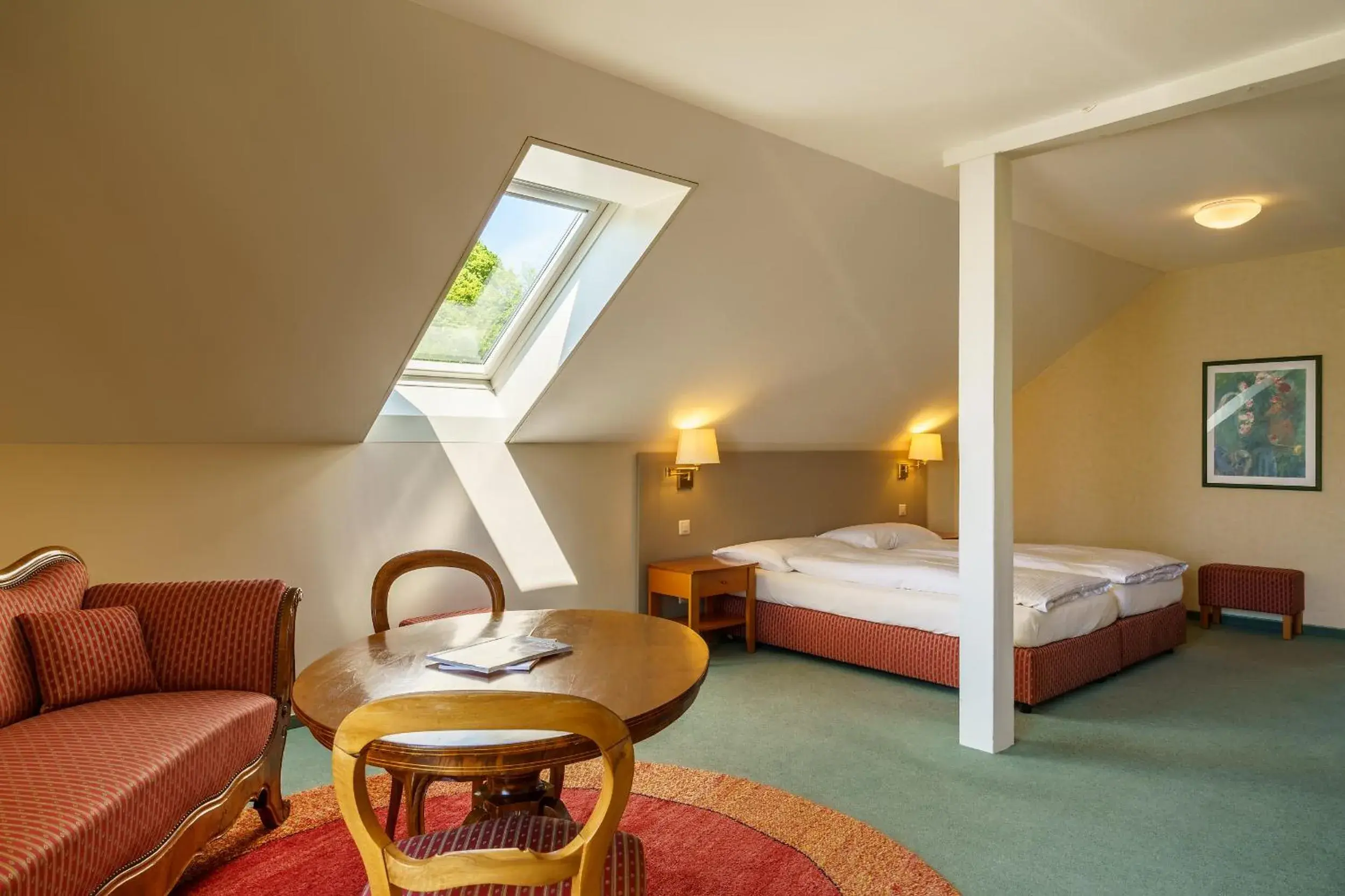 Junior Suite in Schönbühl Hotel & Restaurant Lake Thun Junior Suite in Schönbühl Hotel & Restaurant Lake Thun