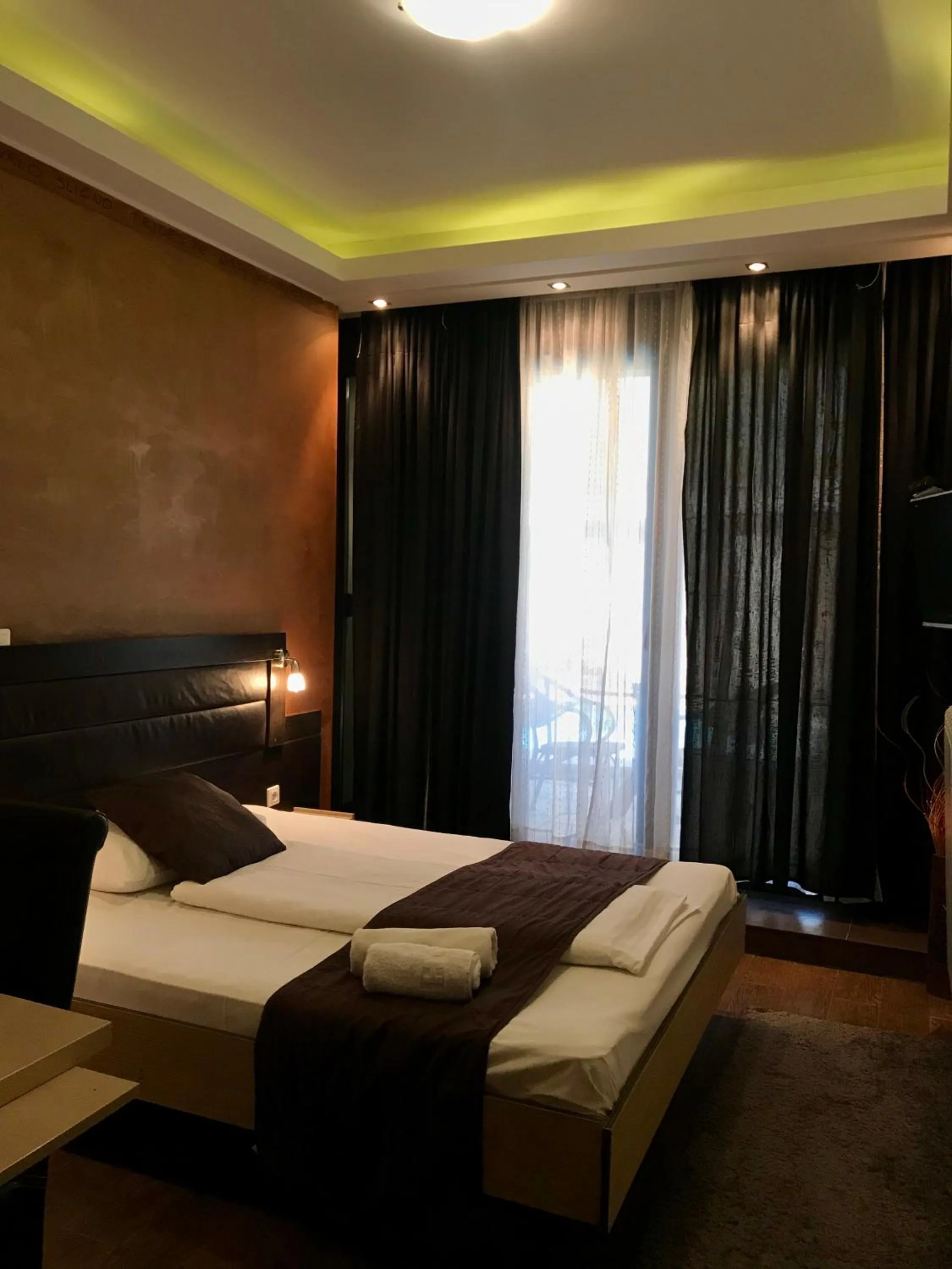 Photo of the whole room, Bed in Vila Senjak