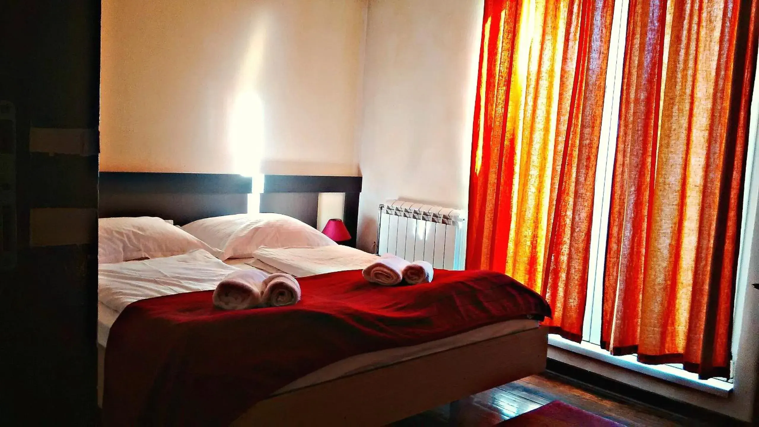 Single Room with Balcony in Vila Senjak Single Room with Balcony in Vila Senjak