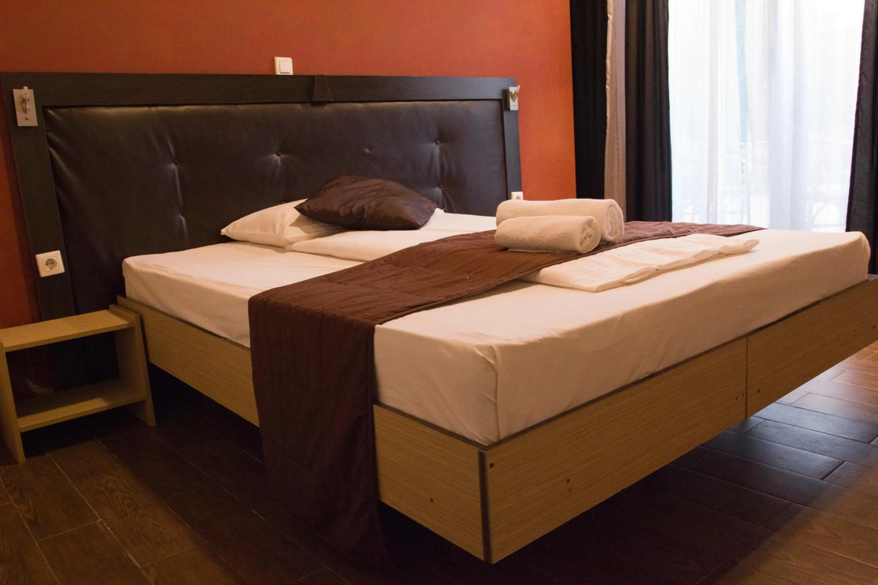 Decorative detail, Bed in Vila Senjak