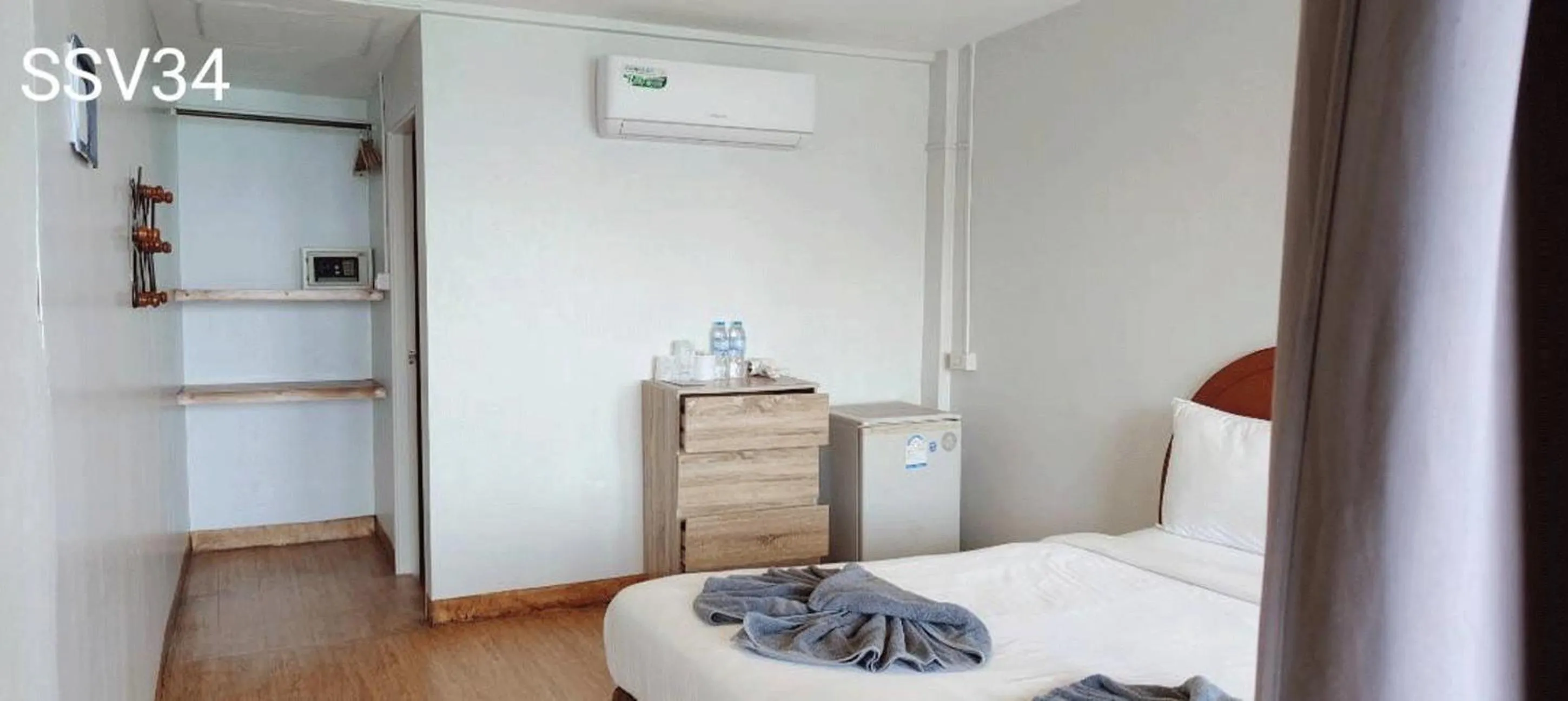 Bed in Phi Phi Cozy Seafront Resort