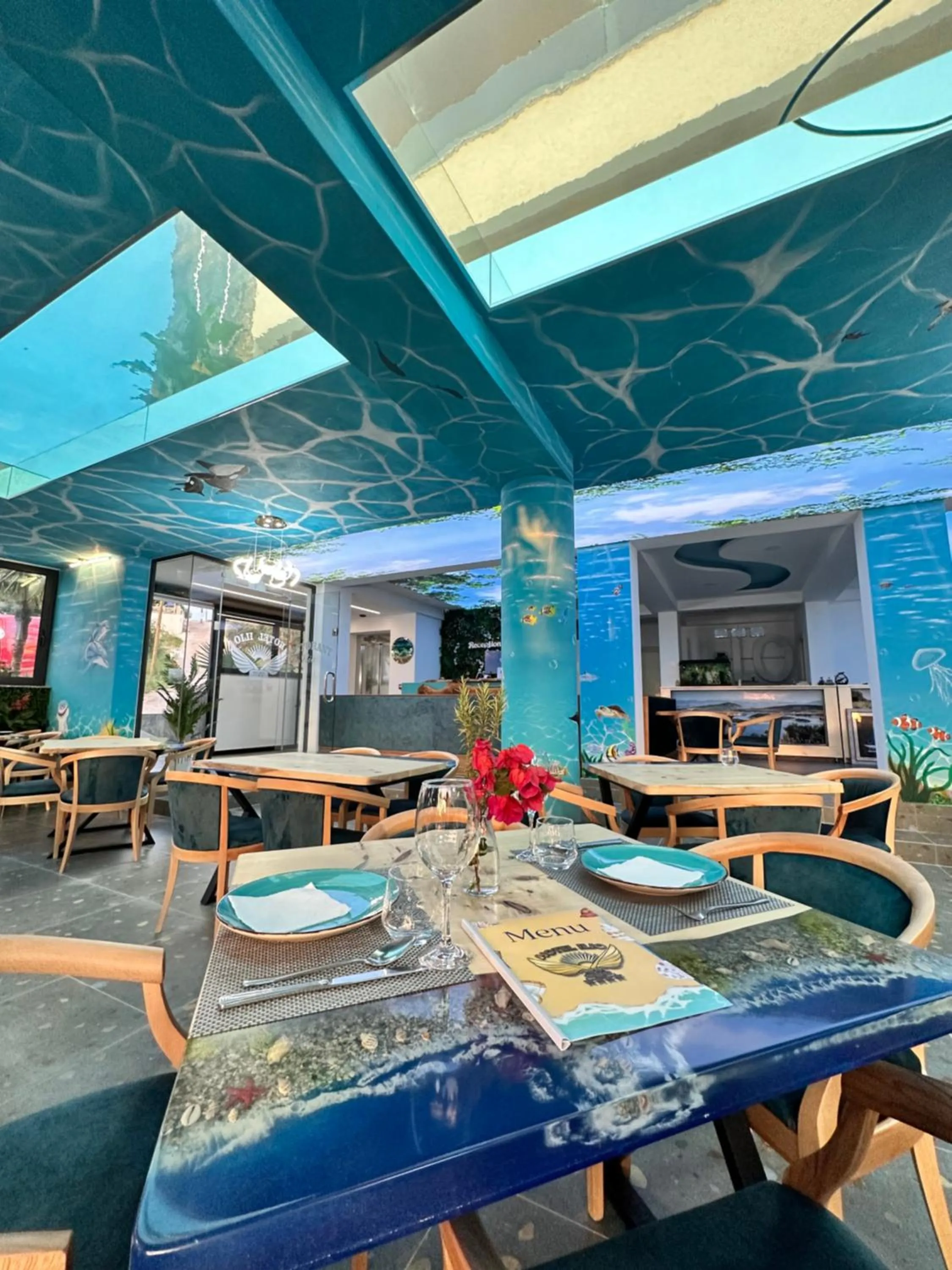 Restaurant/places to eat in Ilio Boutique Hotel