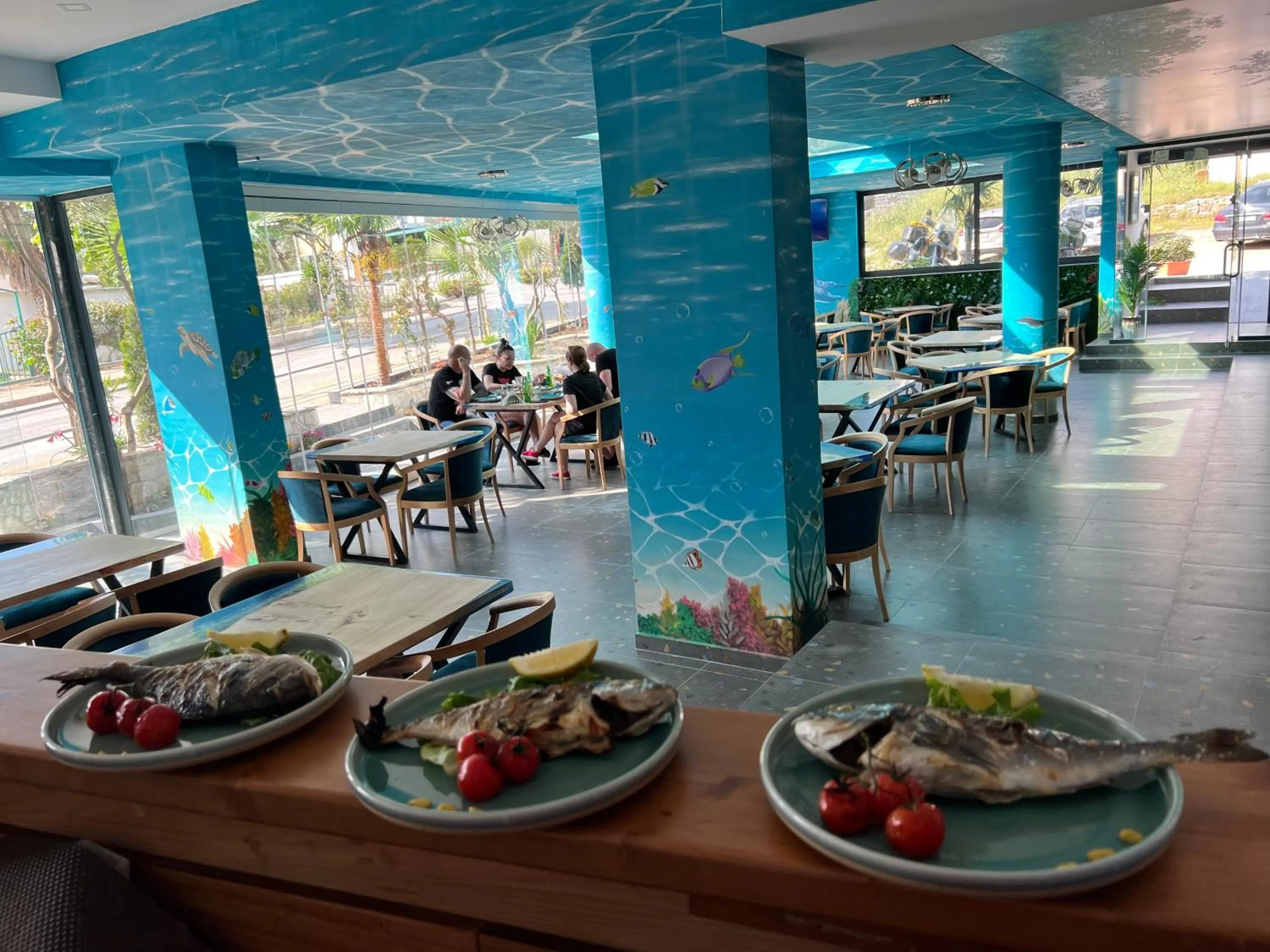 Restaurant/places to eat in Ilio Boutique Hotel