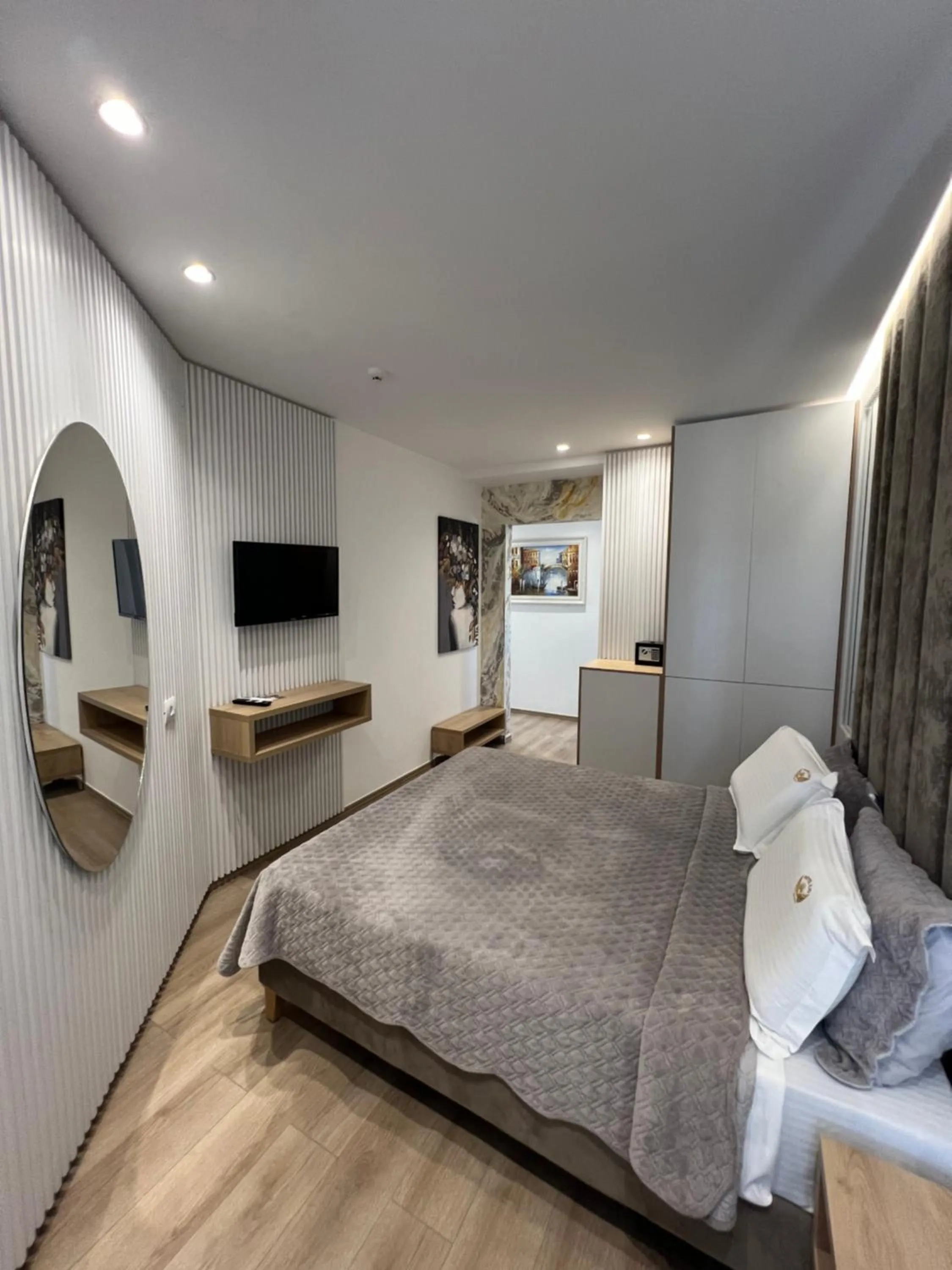 Bed in Ilio Boutique Hotel