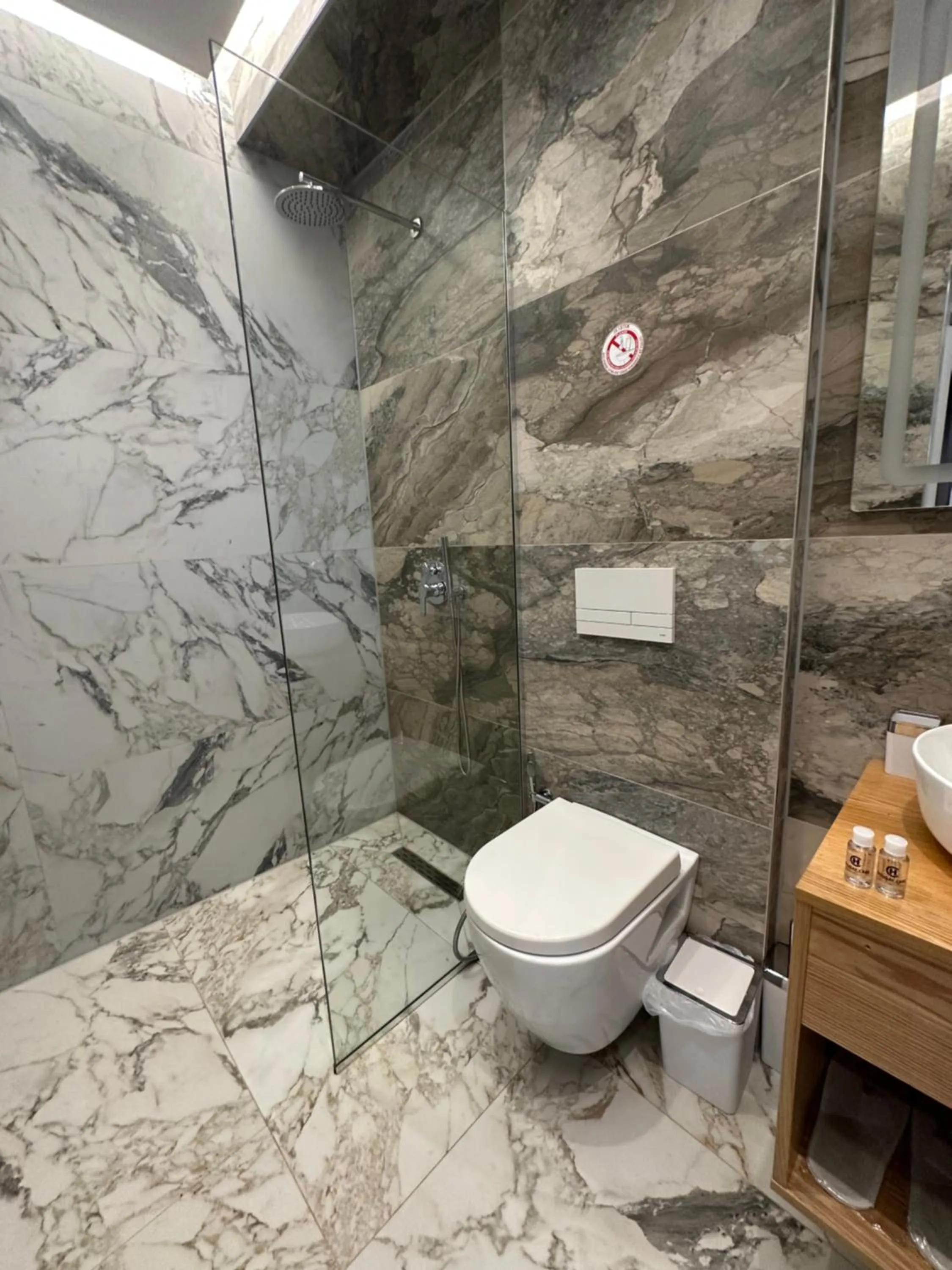 Bathroom in Ilio Boutique Hotel