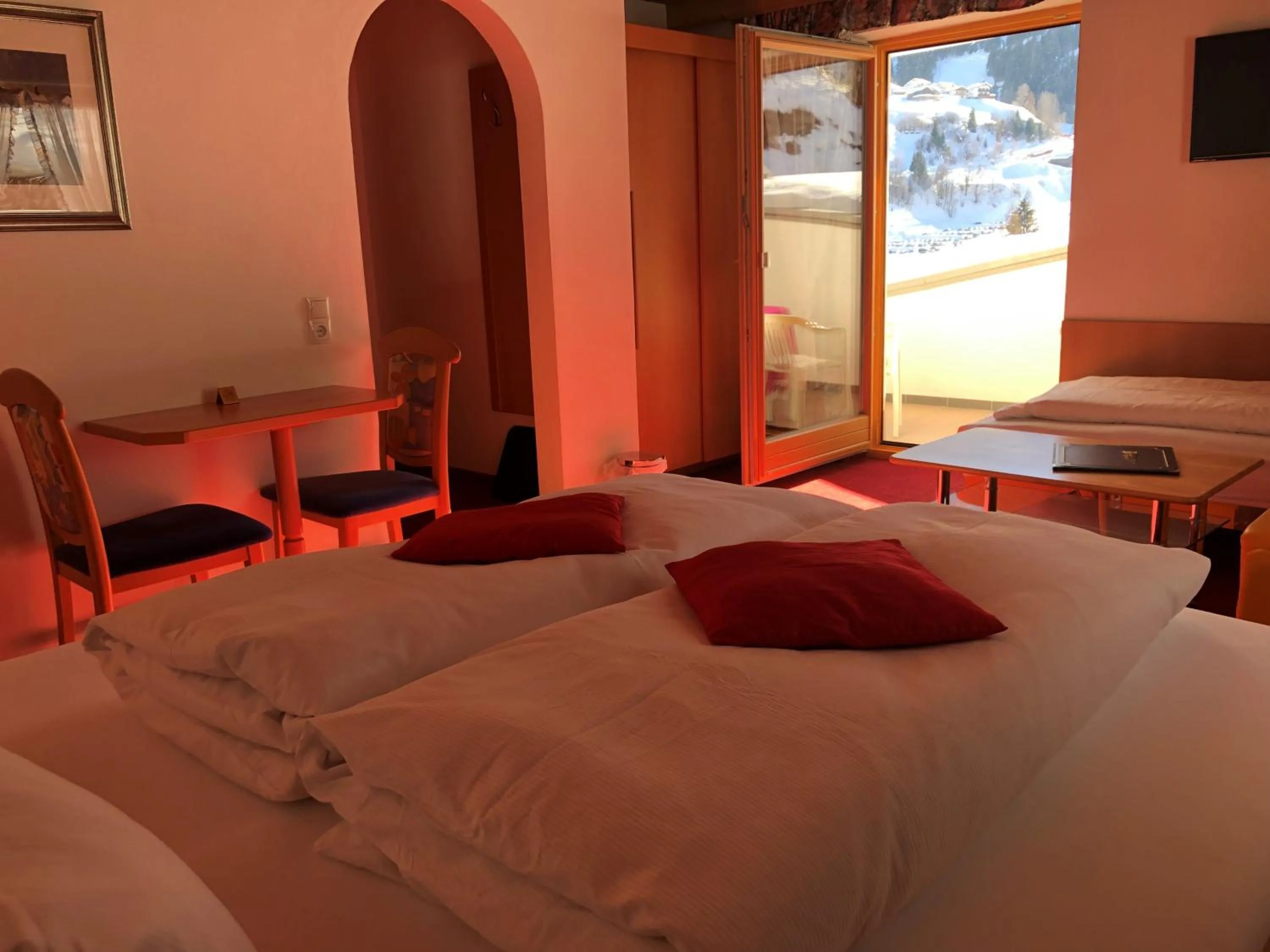 TV and multimedia, Bed in Hotel Garni Bergwelt