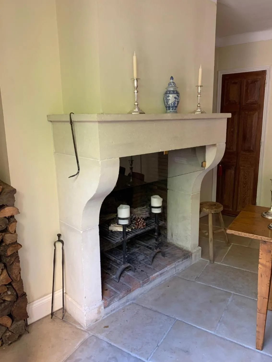 Decorative detail in L'aile du Chateau