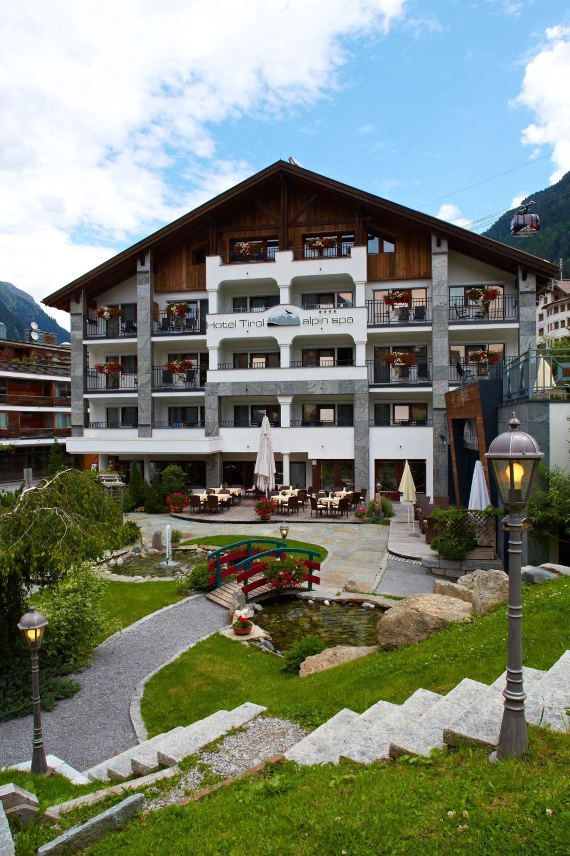 Garden in Hotel Tirol