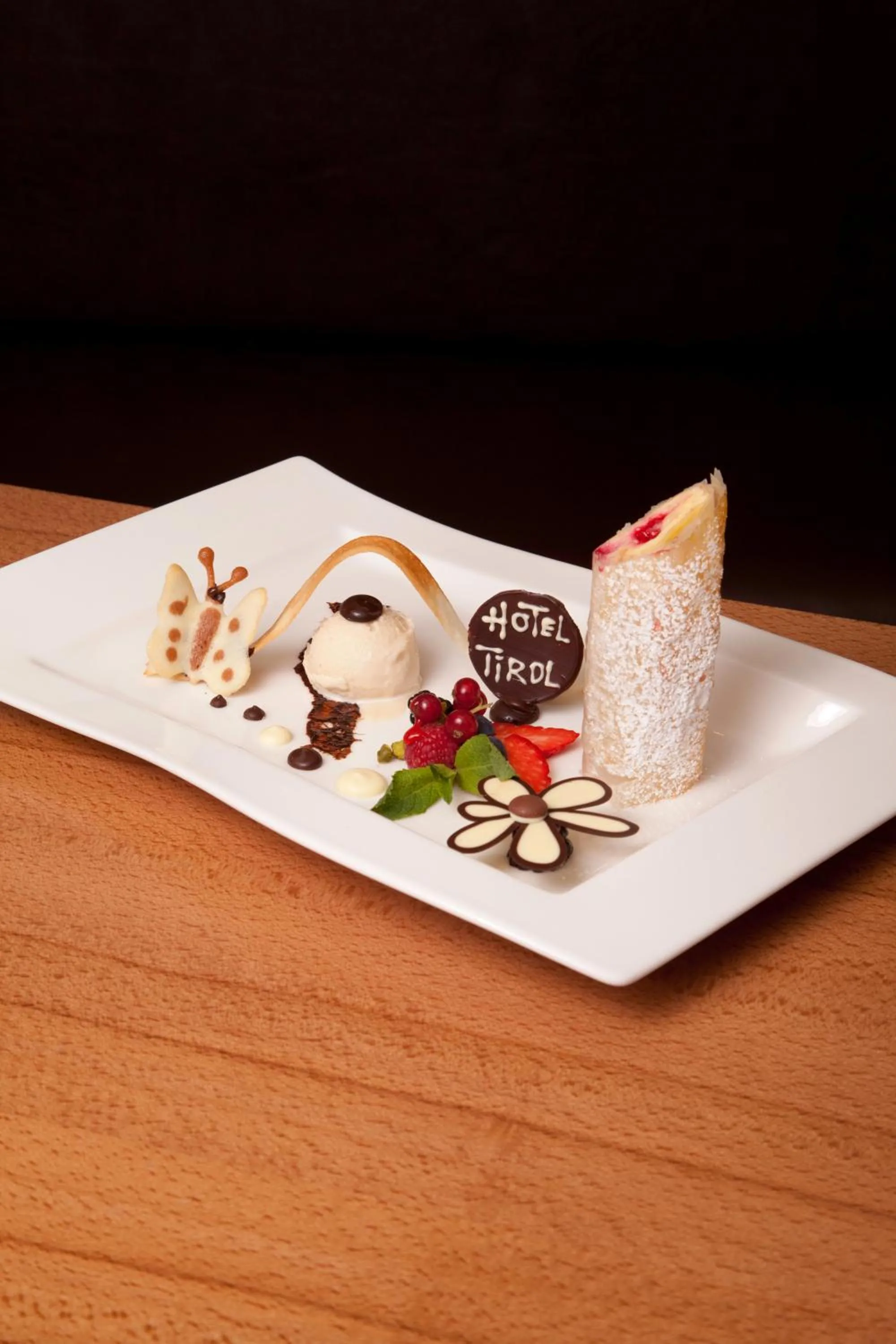 Food and drinks in Hotel Tirol