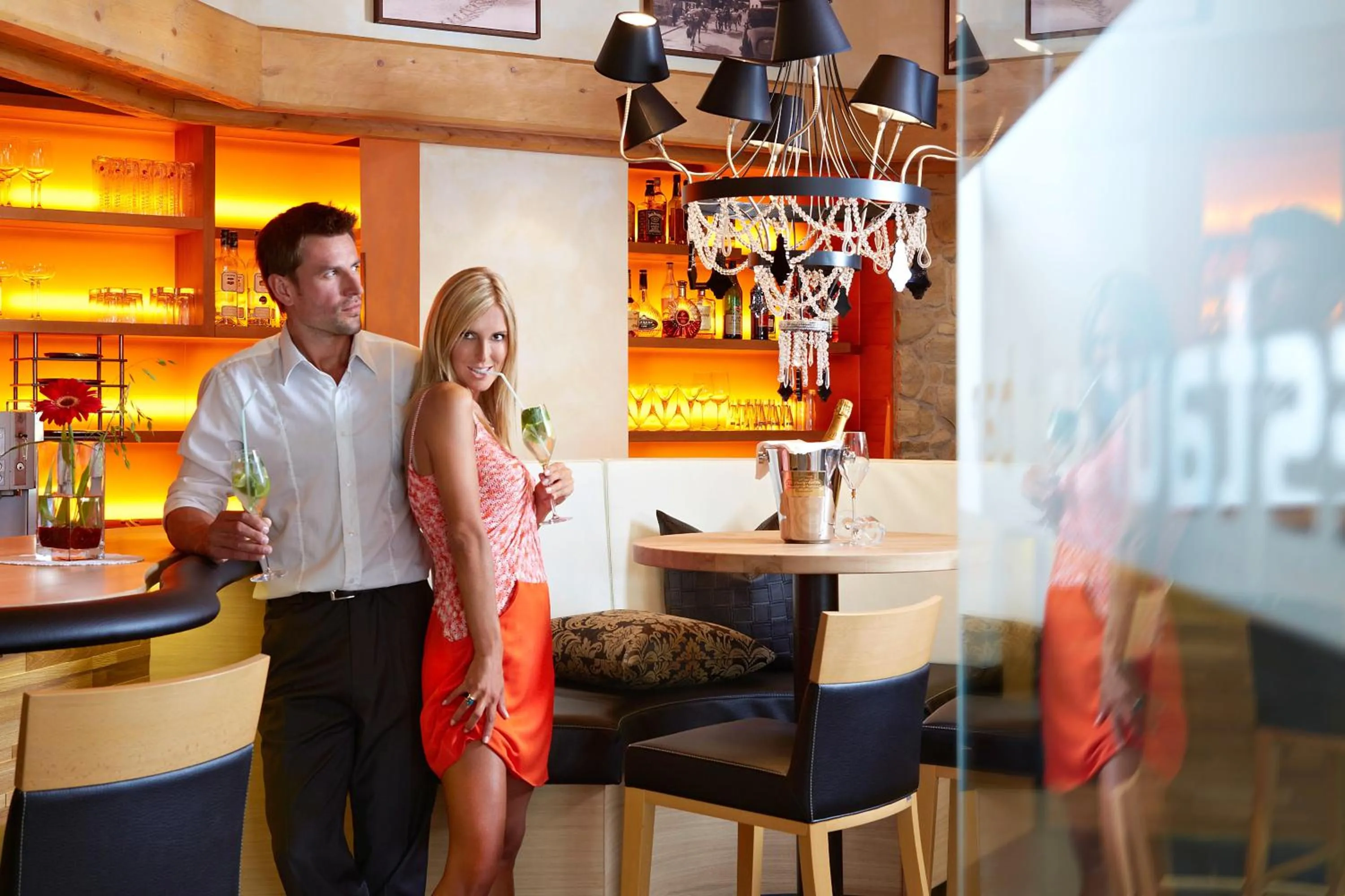 Lounge or bar in Hotel Tirol