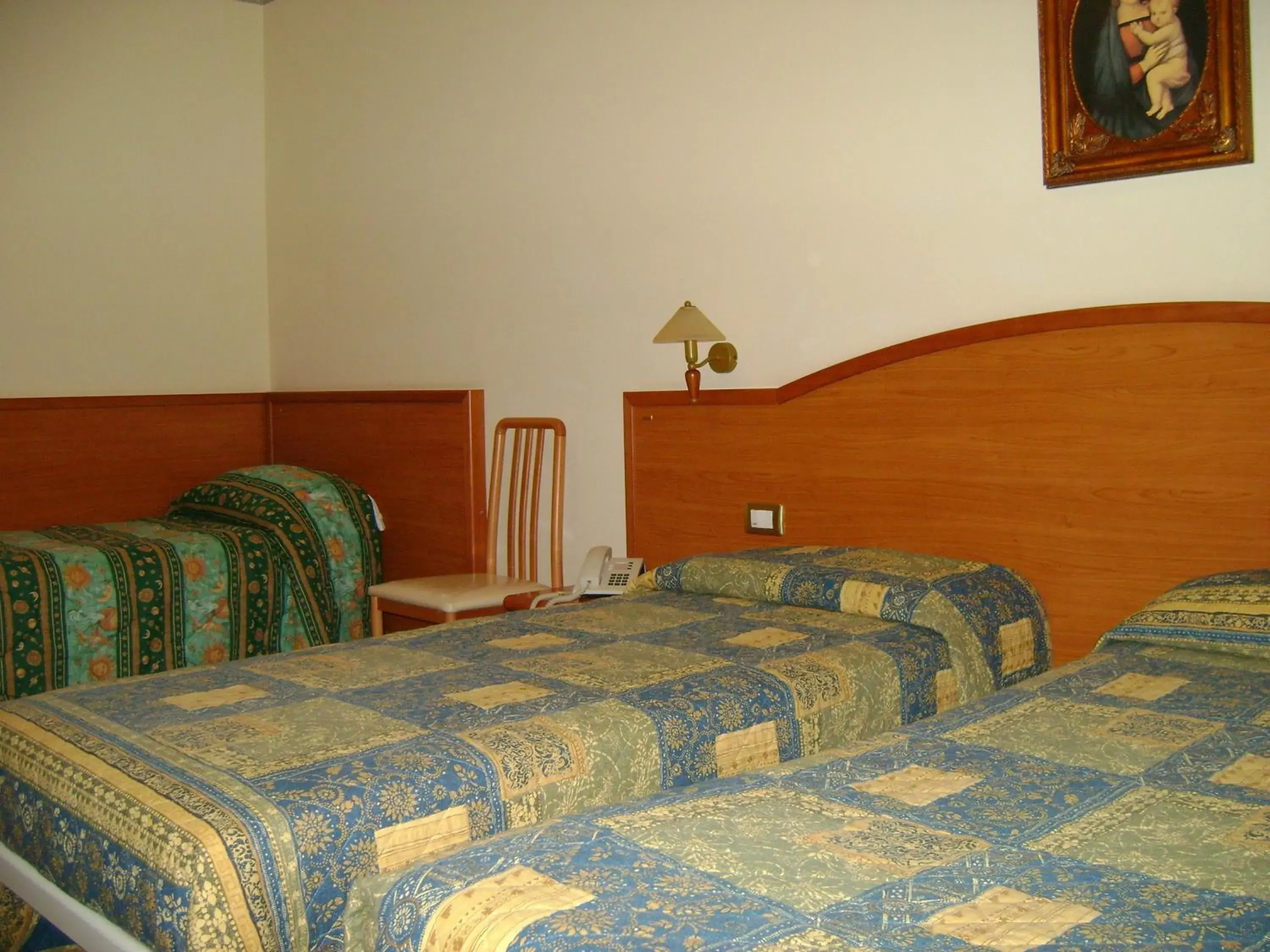 Bed in Hotel Continental