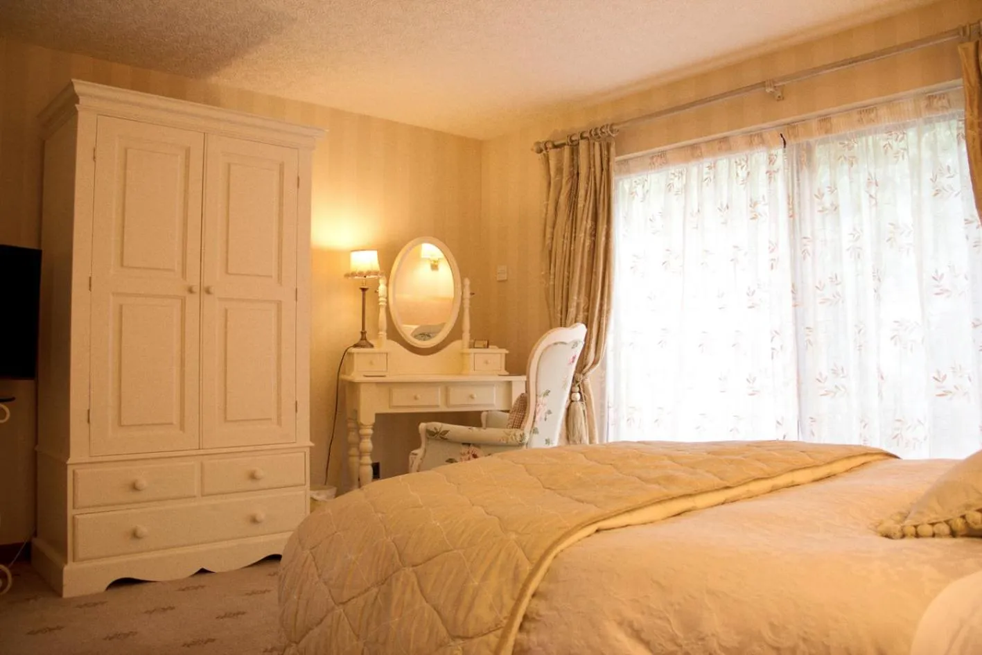 Bed in Corriegour Lodge Hotel