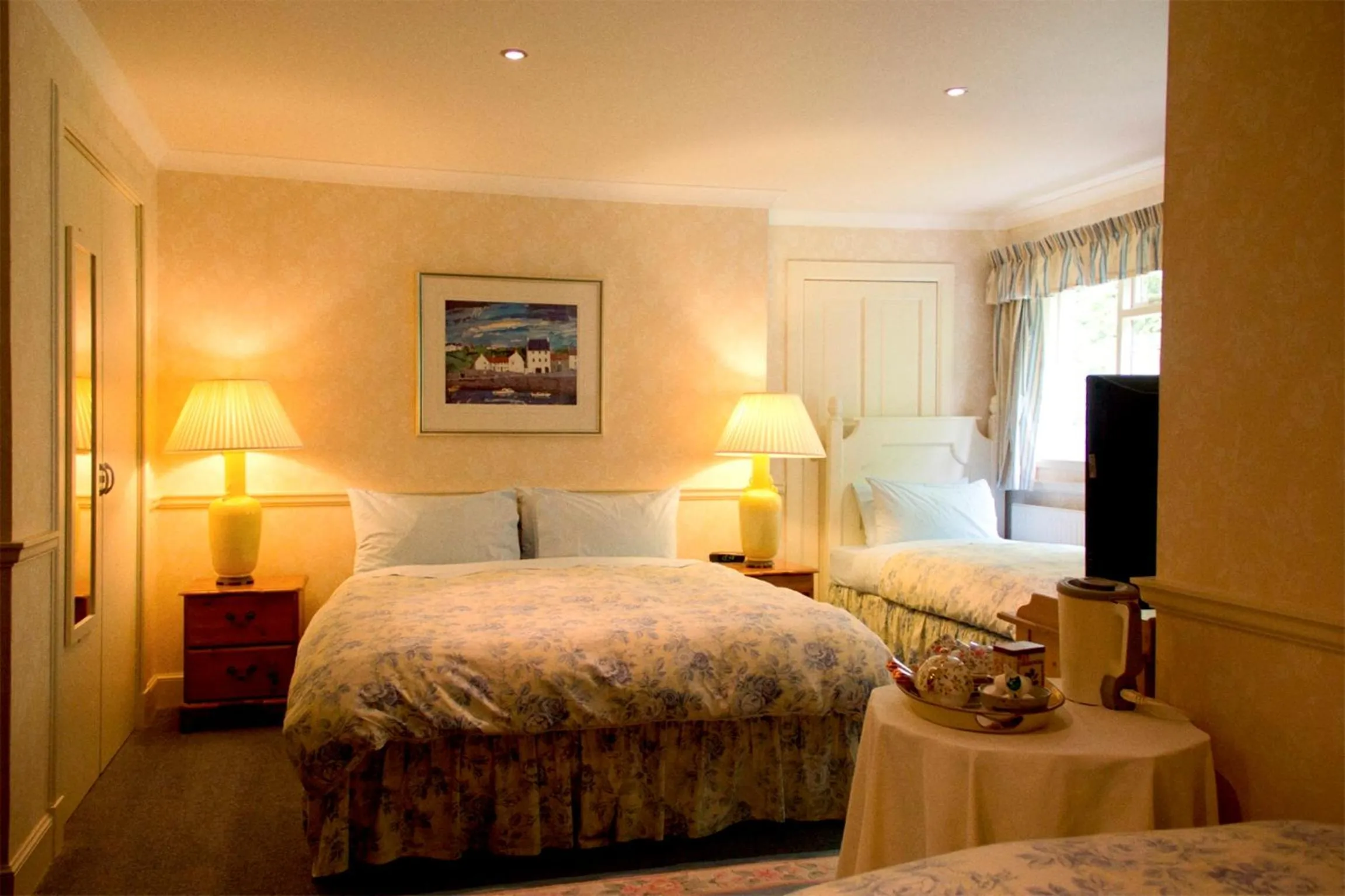 Bedroom, Bed in Corriegour Lodge Hotel