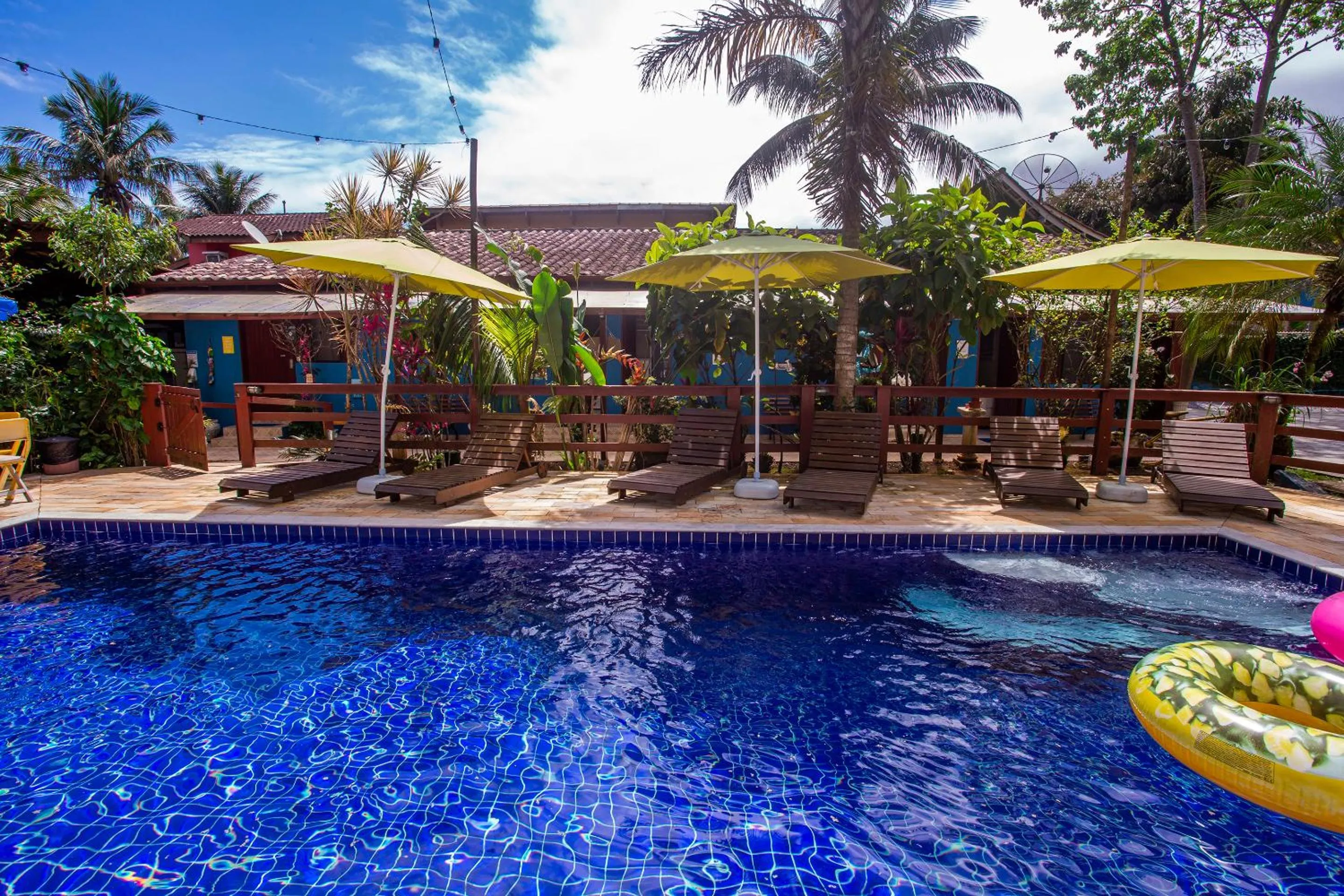 Swimming pool in Pousada Villa Blu Maresias