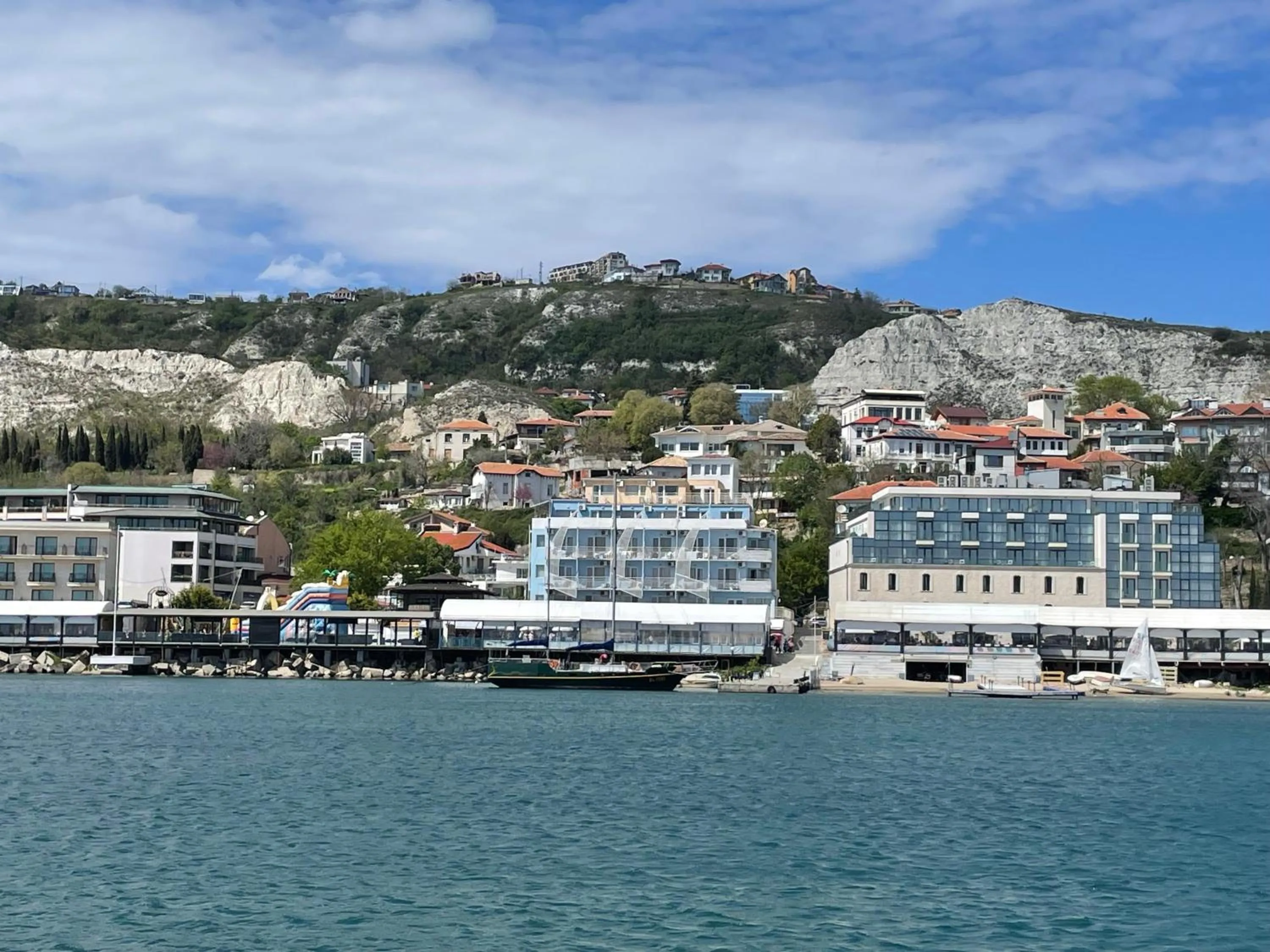 Property building in Lotos Hotel