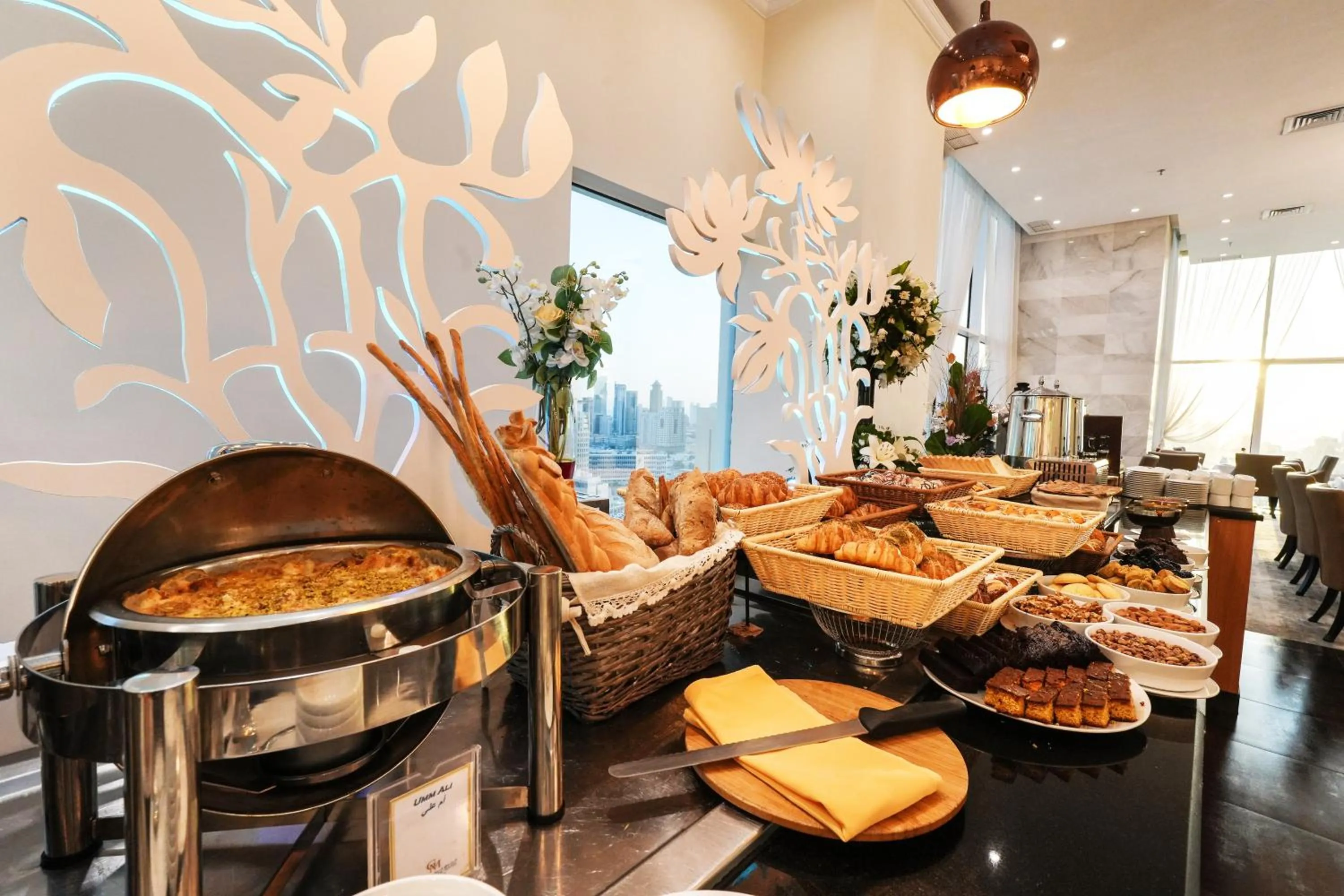 Restaurant/places to eat in Grand Majestic Hotel Kuwait