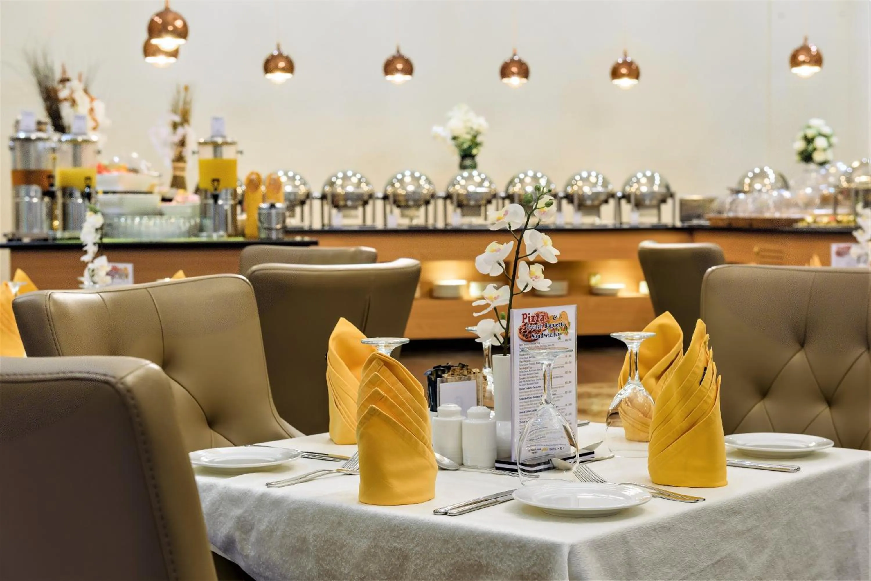 Restaurant/places to eat in Grand Majestic Hotel Kuwait