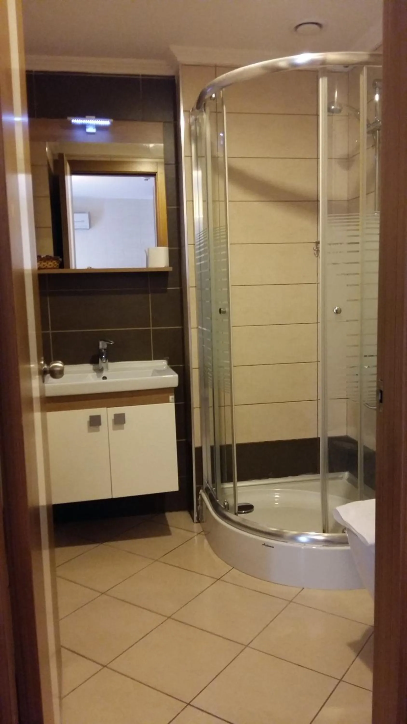 Bathroom in Supreme Hotel