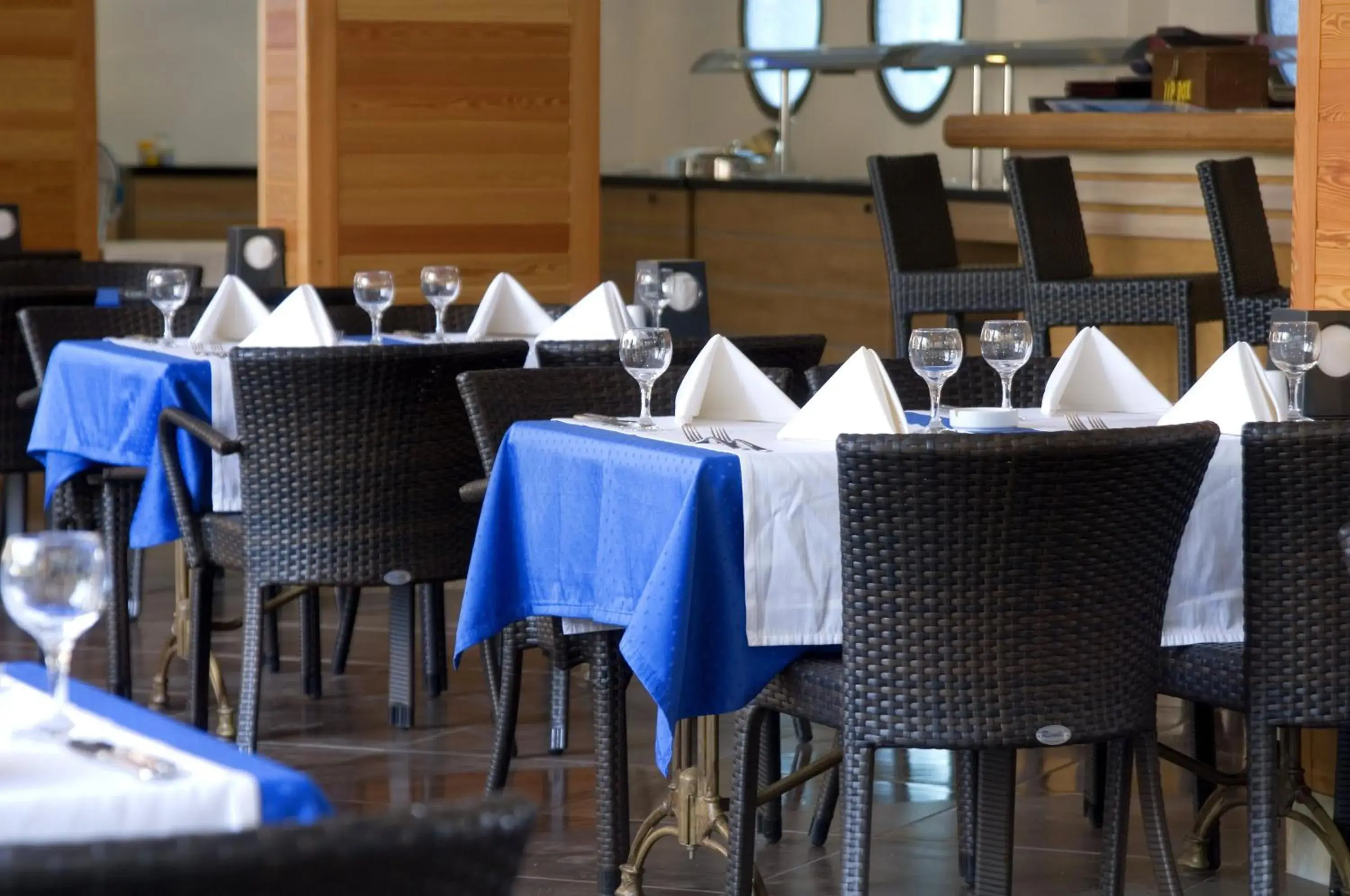 Restaurant/places to eat in Supreme Hotel Restaurant/places to eat in Supreme Hotel