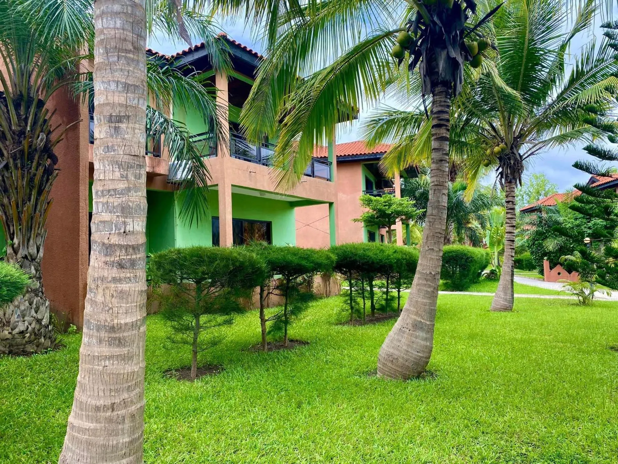 Garden in Seafront Residences