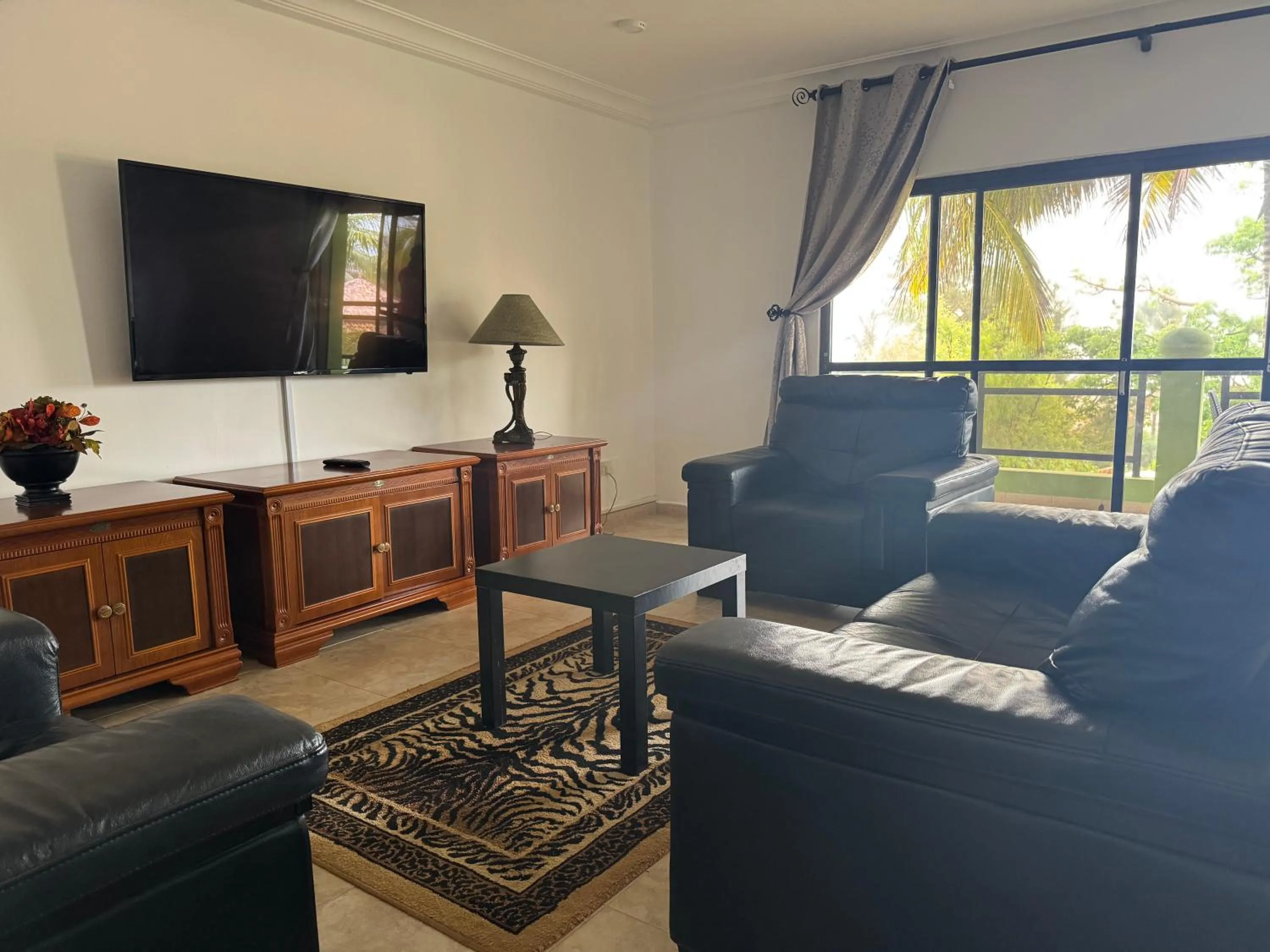 Living room in Seafront Residences