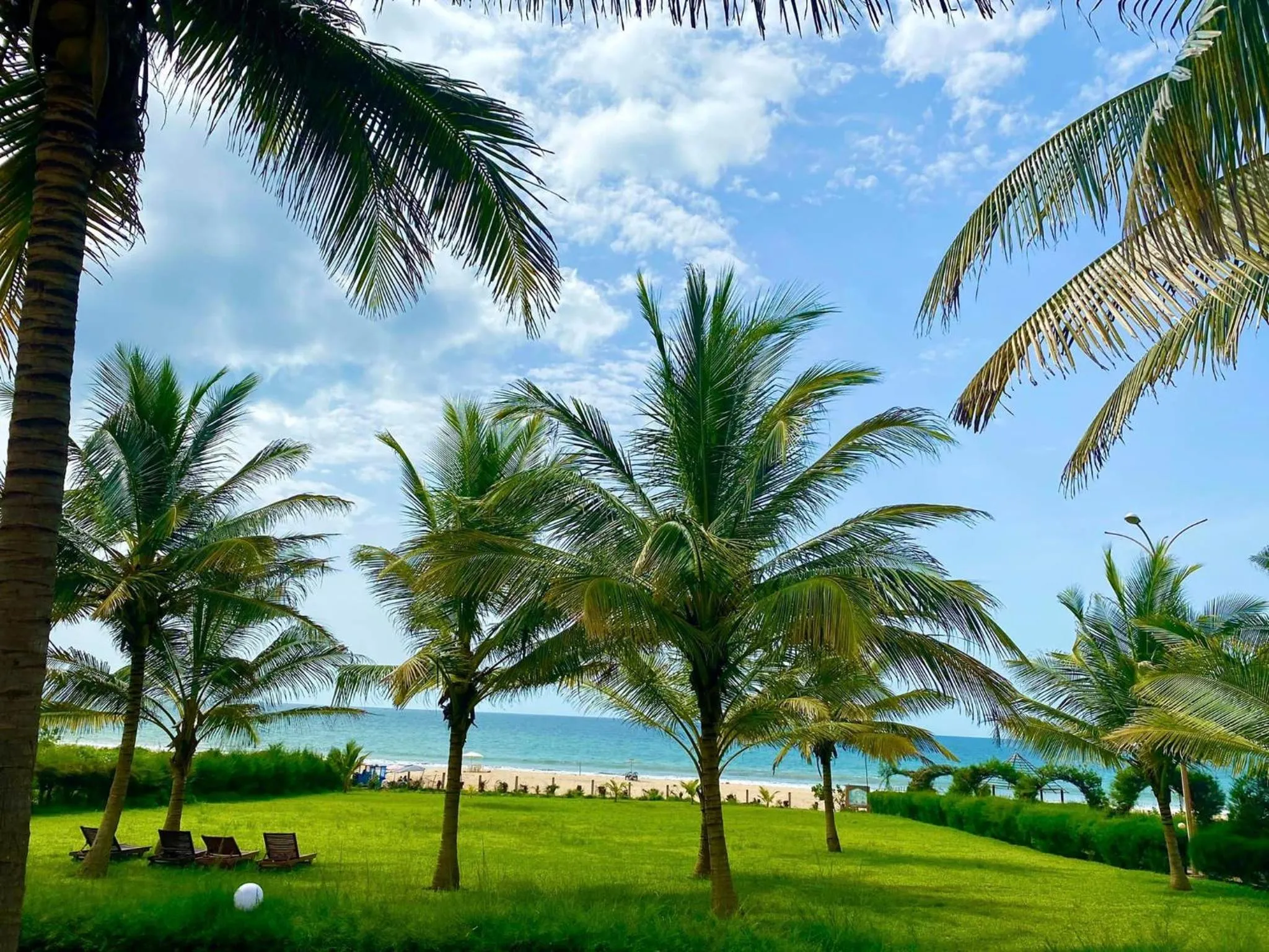 Garden in Seafront Residences