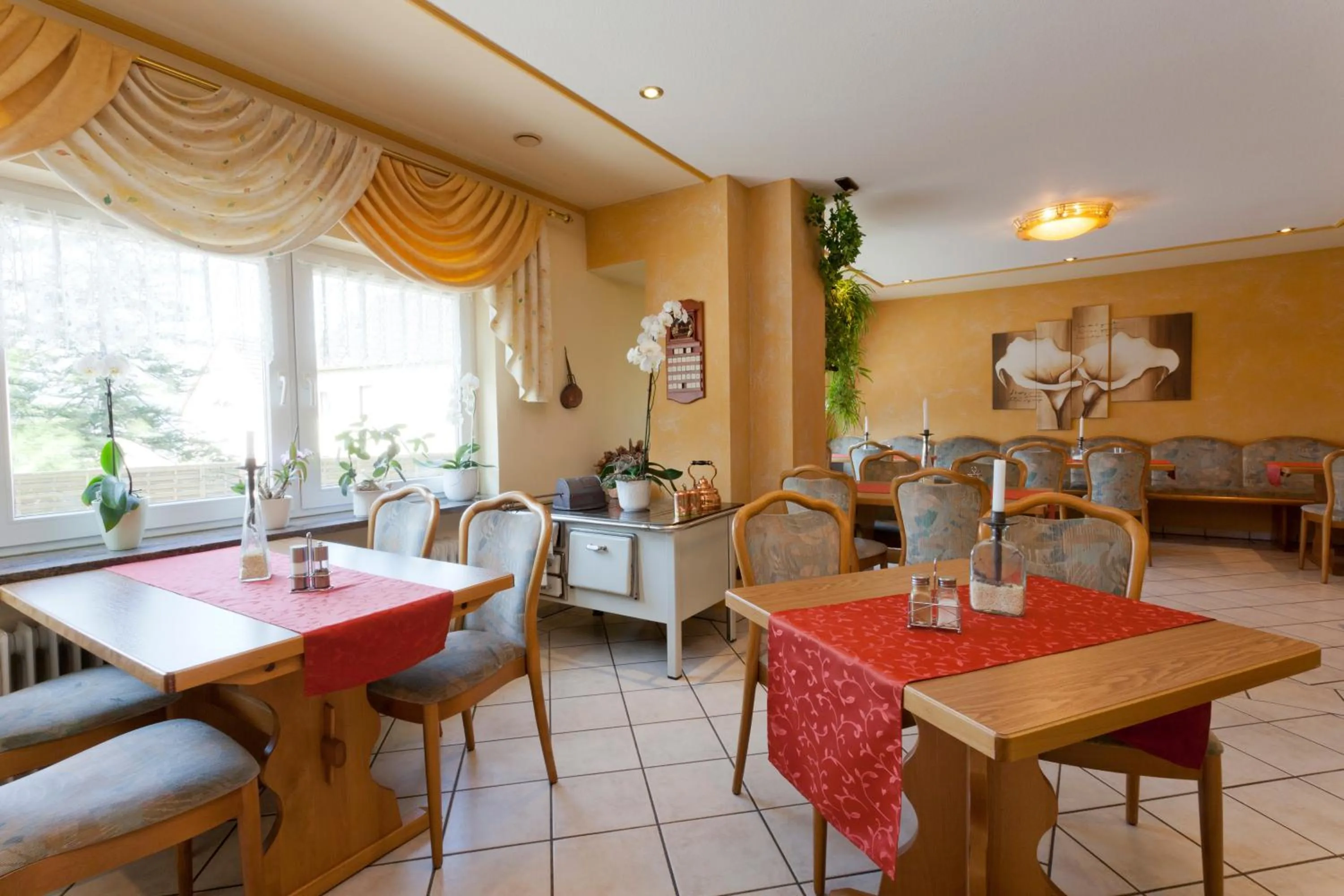 Restaurant/places to eat in Hotel-Restaurant Birgeler Hof