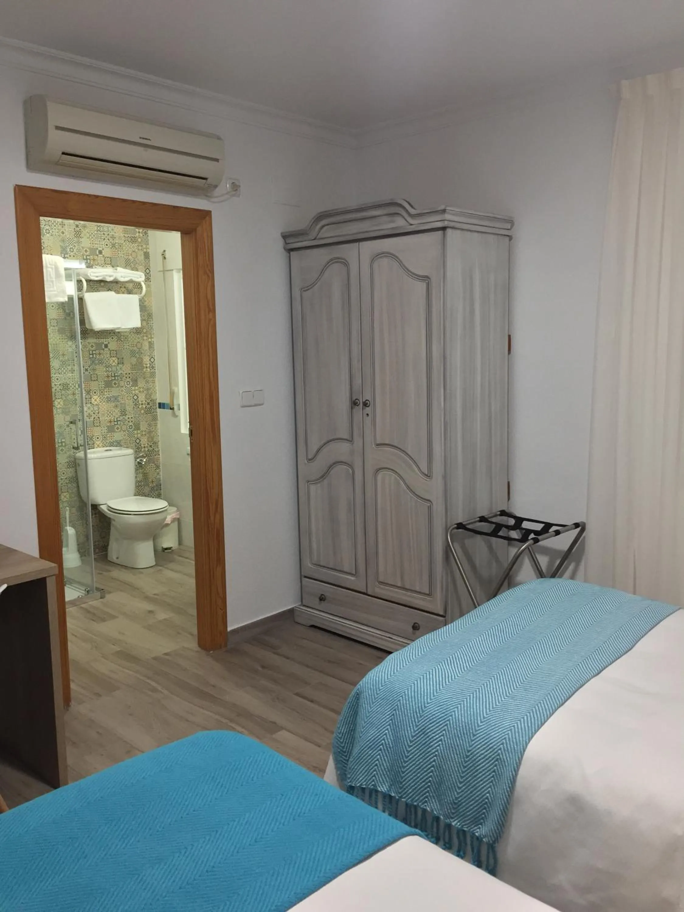 Photo of the whole room, Bed in Hotel La Posada