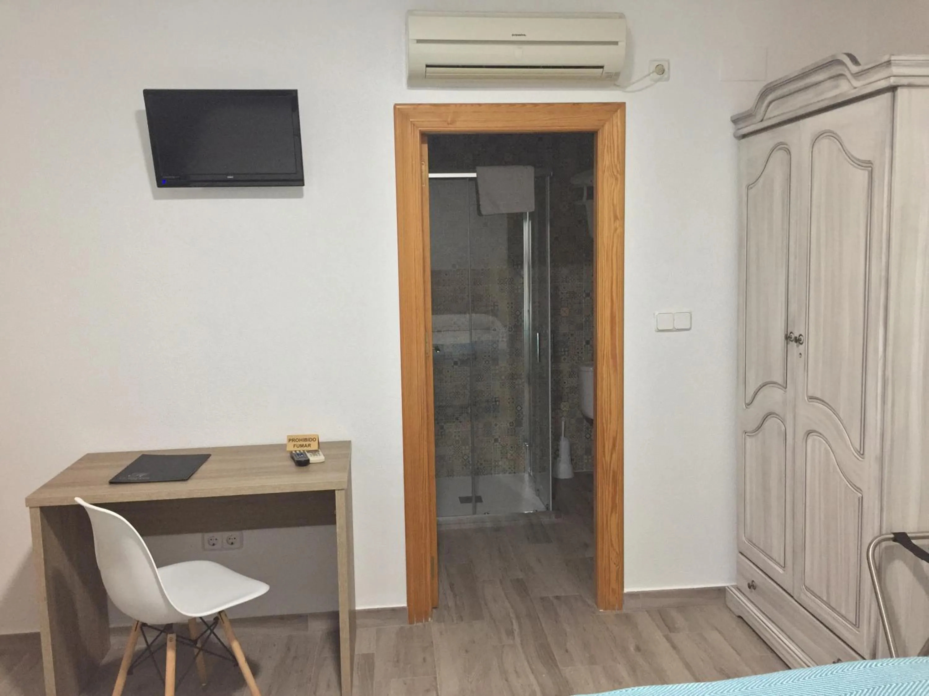 Photo of the whole room in Hotel La Posada