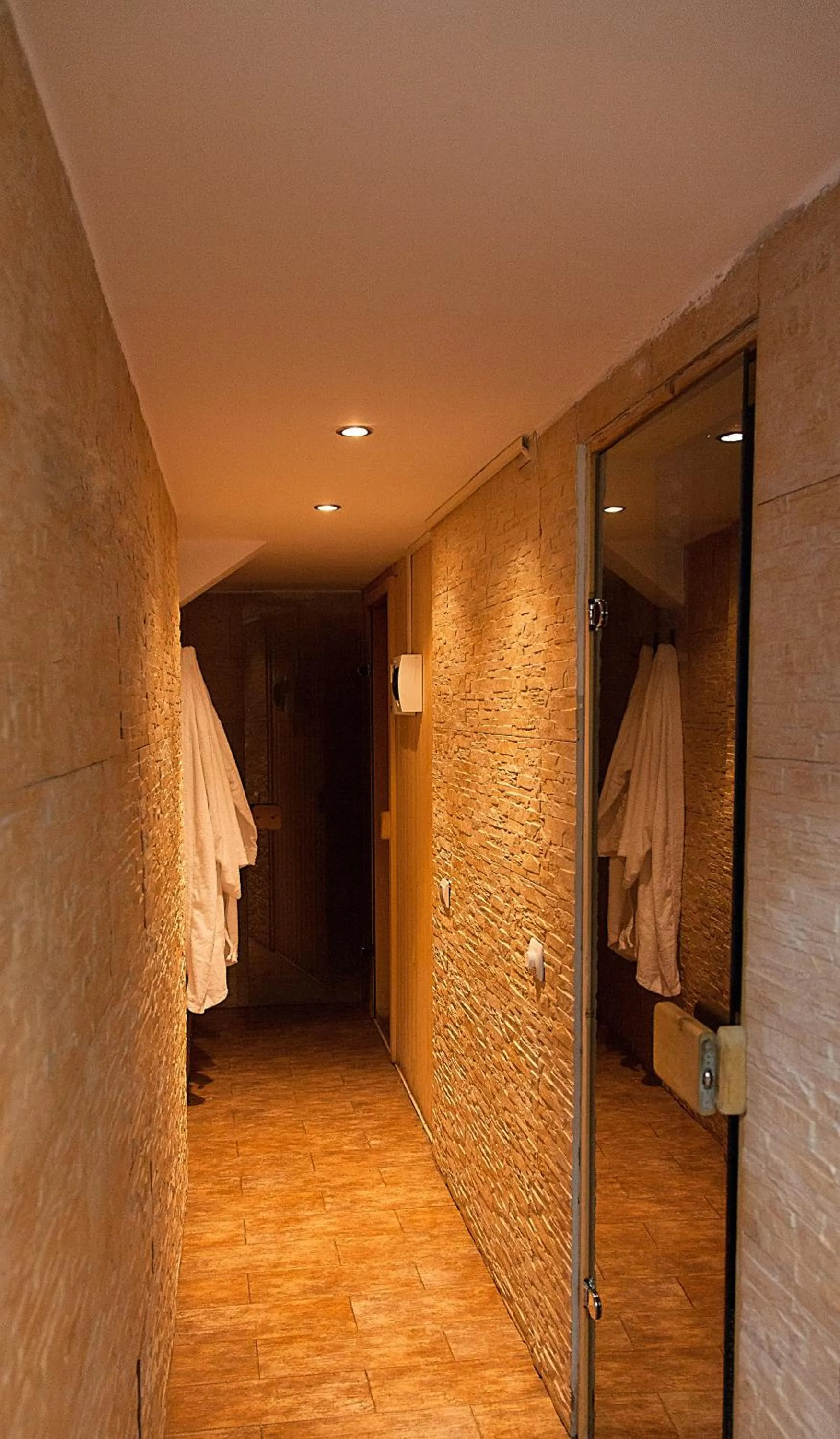 Spa and wellness centre/facilities, Bed in Hotel Rusu