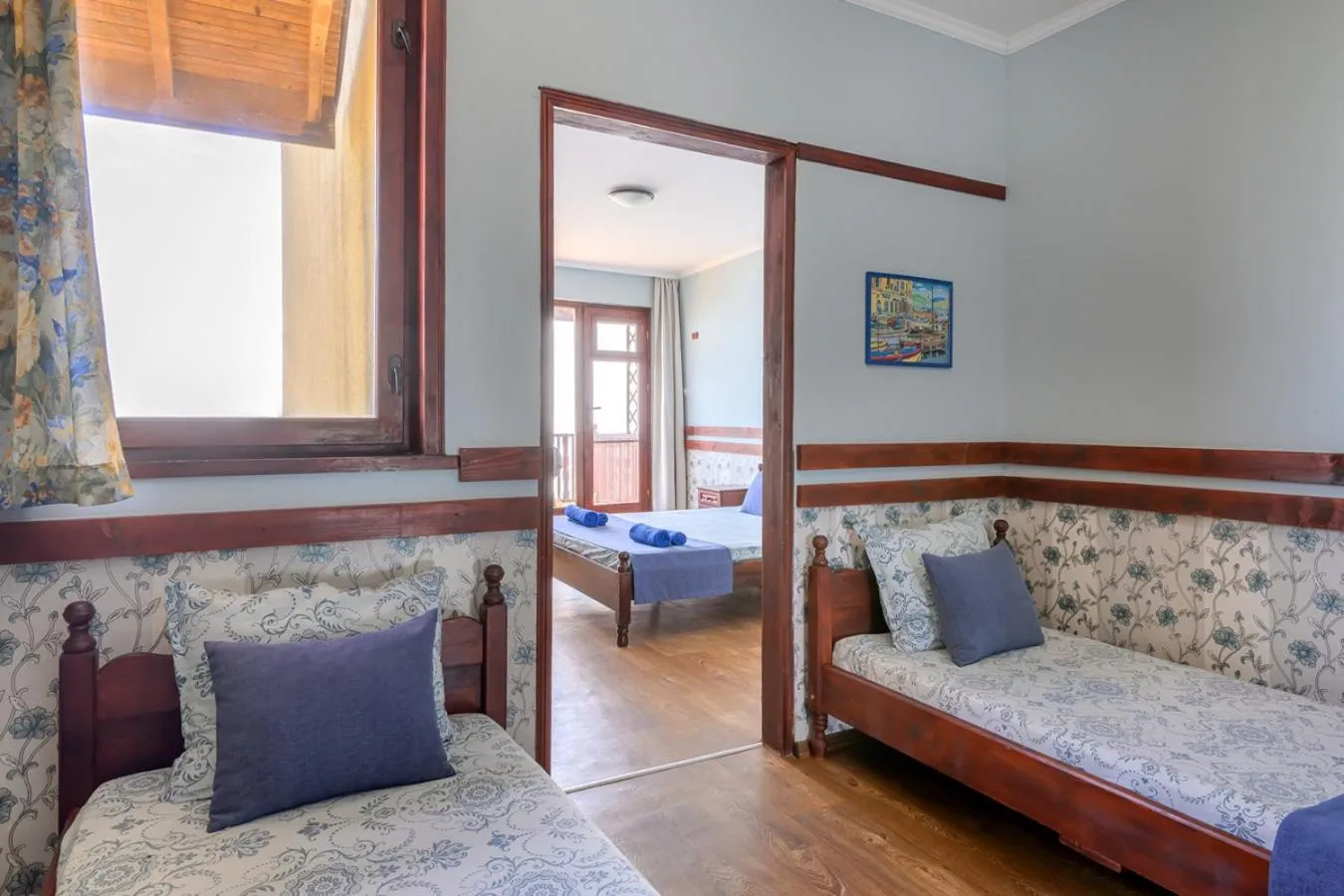 Bed in Morski Briag Hotel