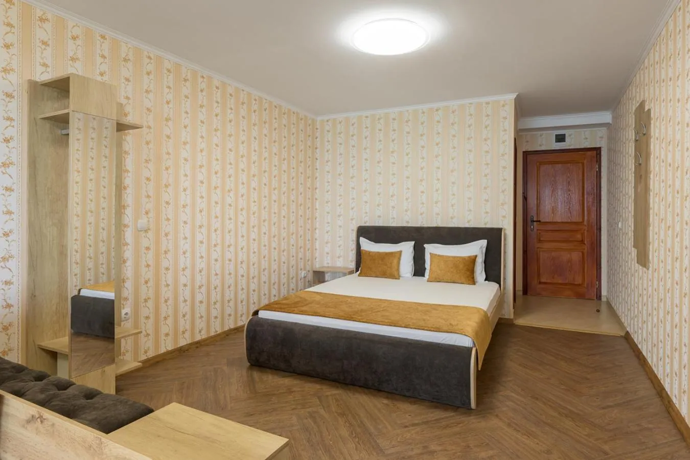 Bed in Morski Briag Hotel