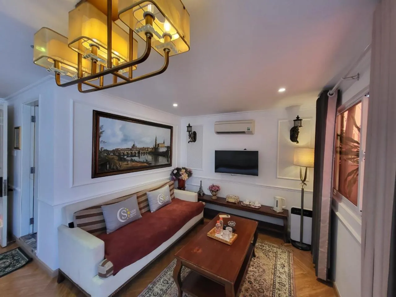 Bed in Saigon By Night Luxury Hotel