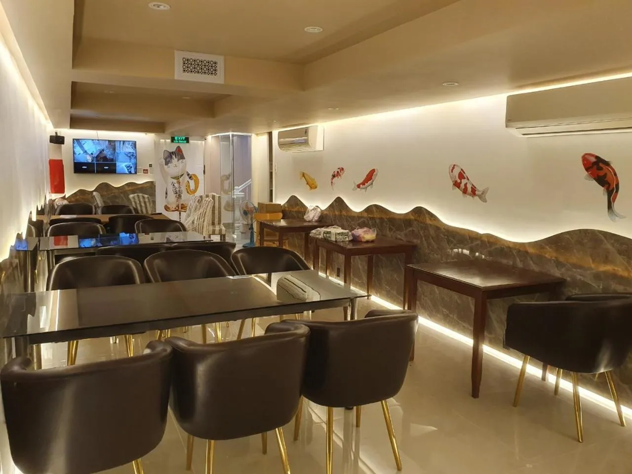 Saigon By Night Luxury Hotel