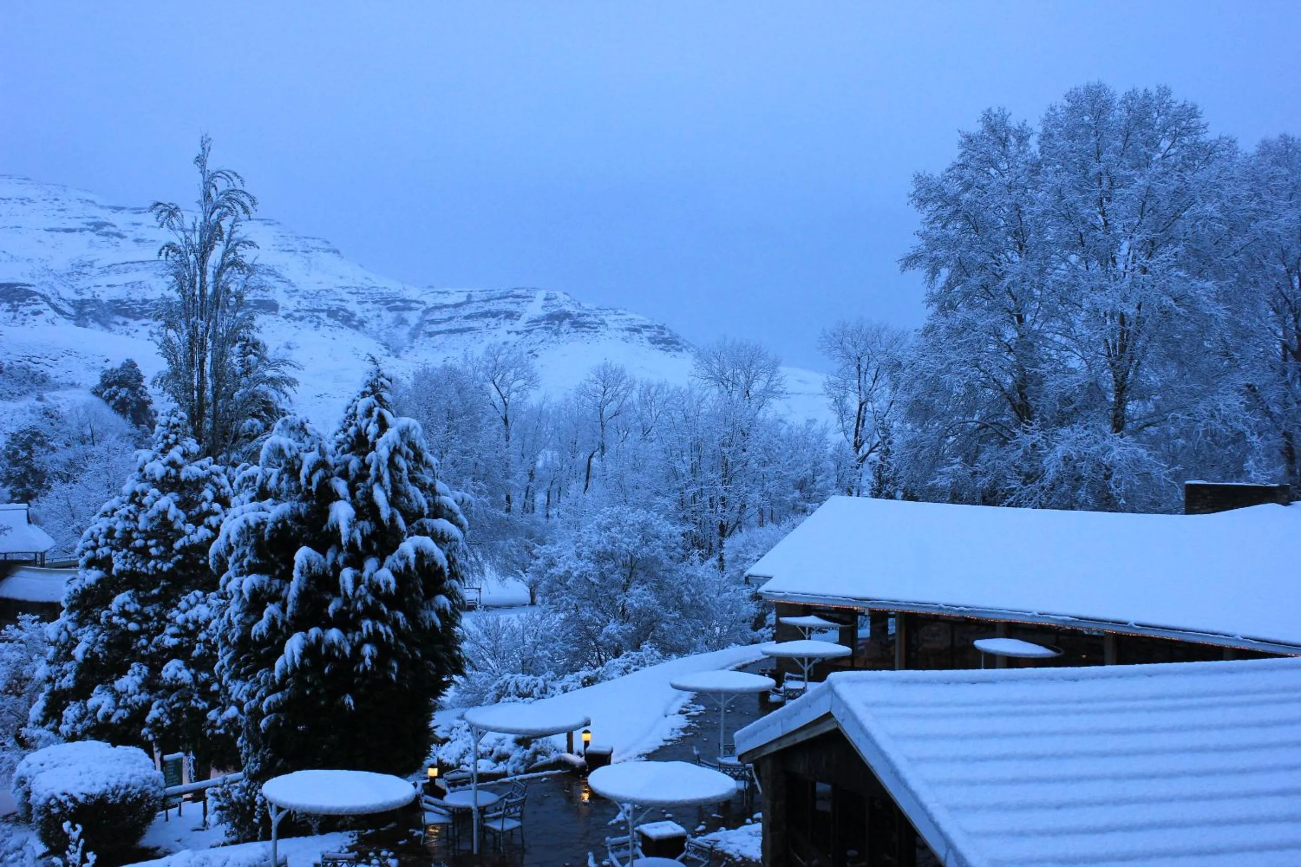 Winter in Premier Resort Sani Pass
