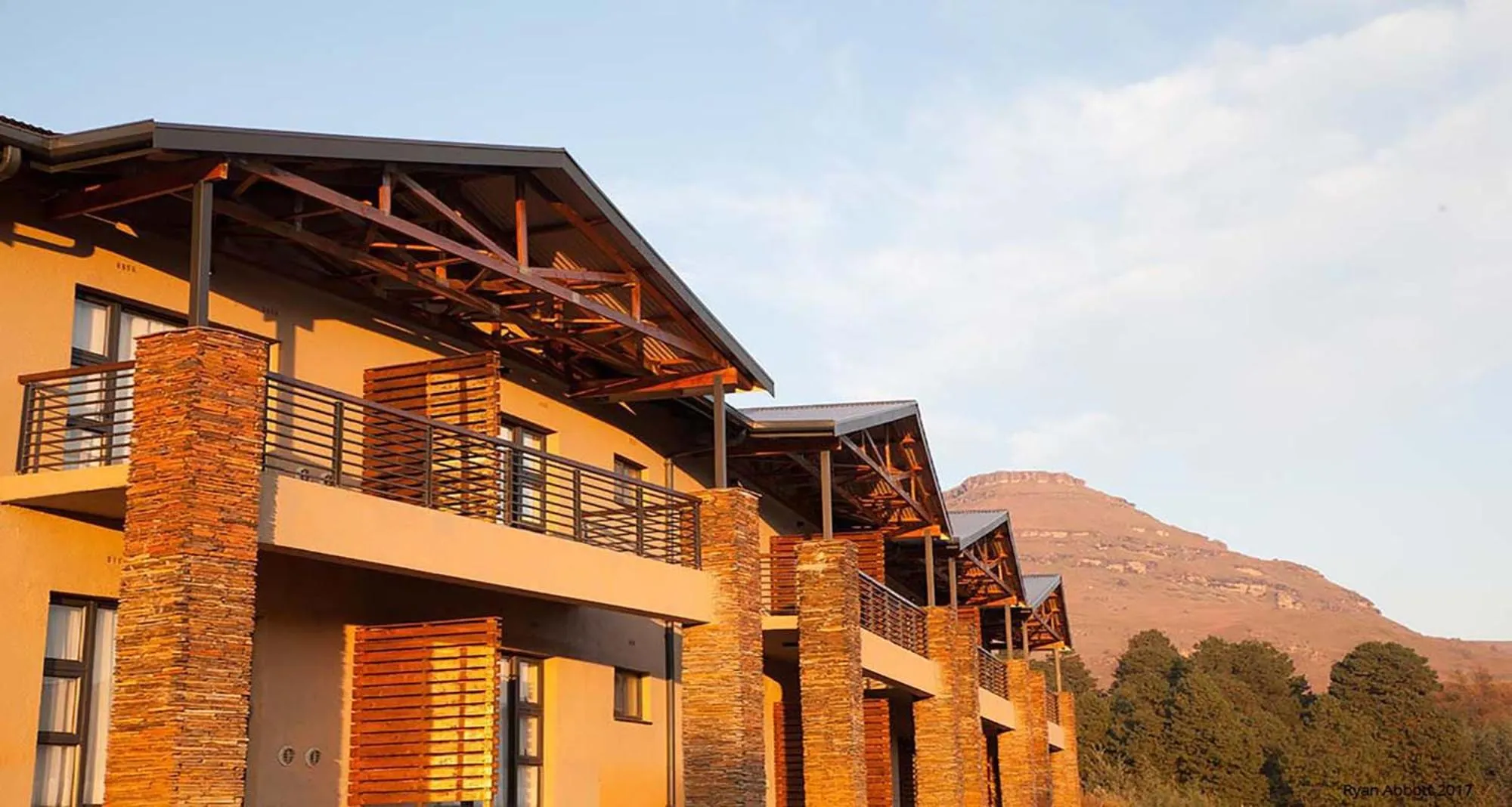 Facade/entrance in Premier Resort Sani Pass