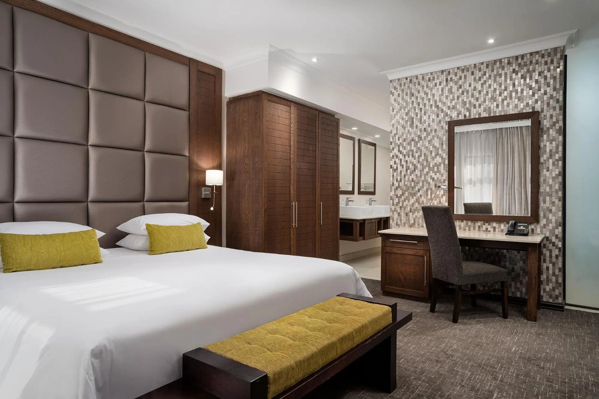 Bed in Premier Resort Sani Pass