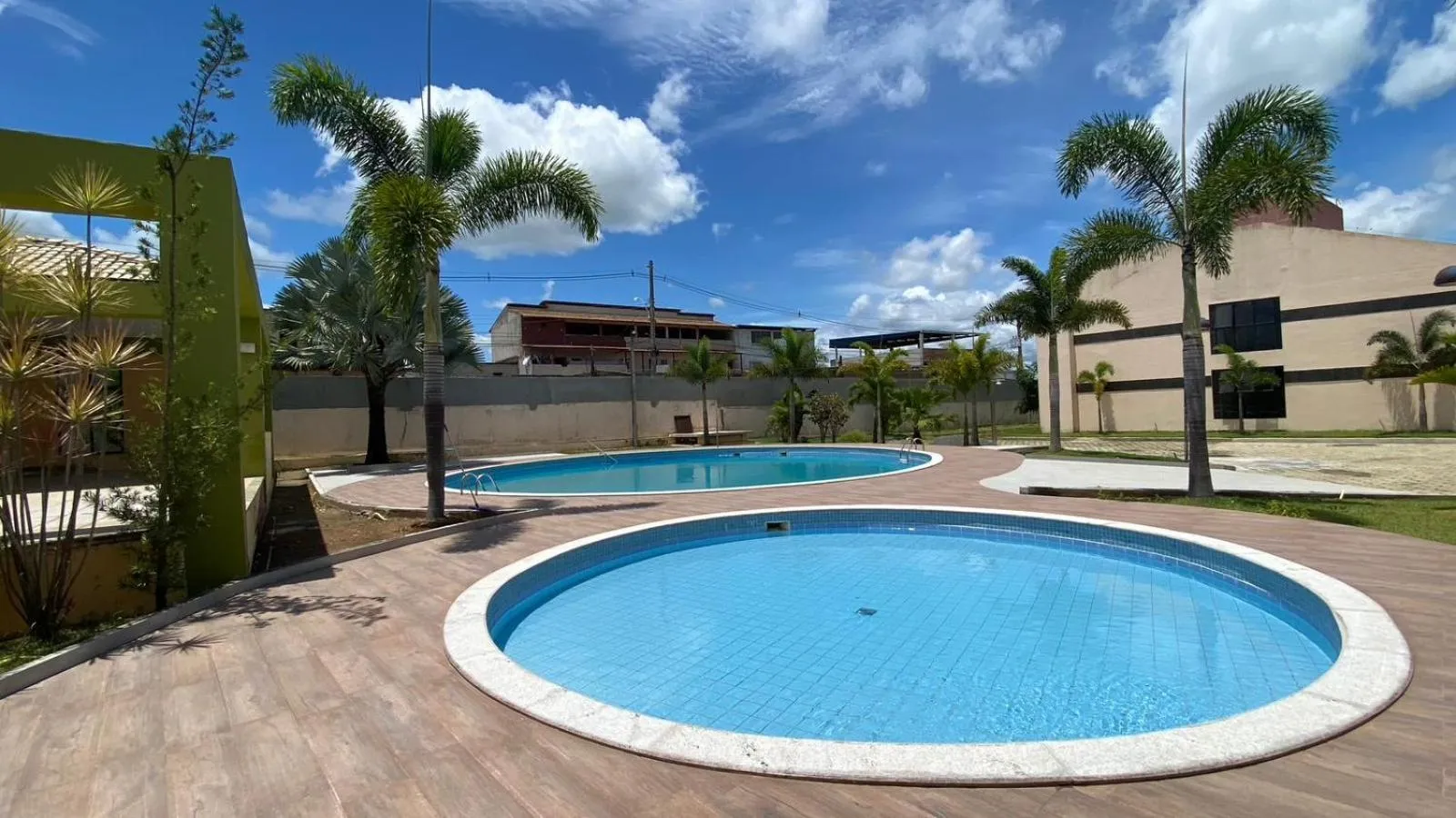 Pool view in Apides Palace Hotel Ltda