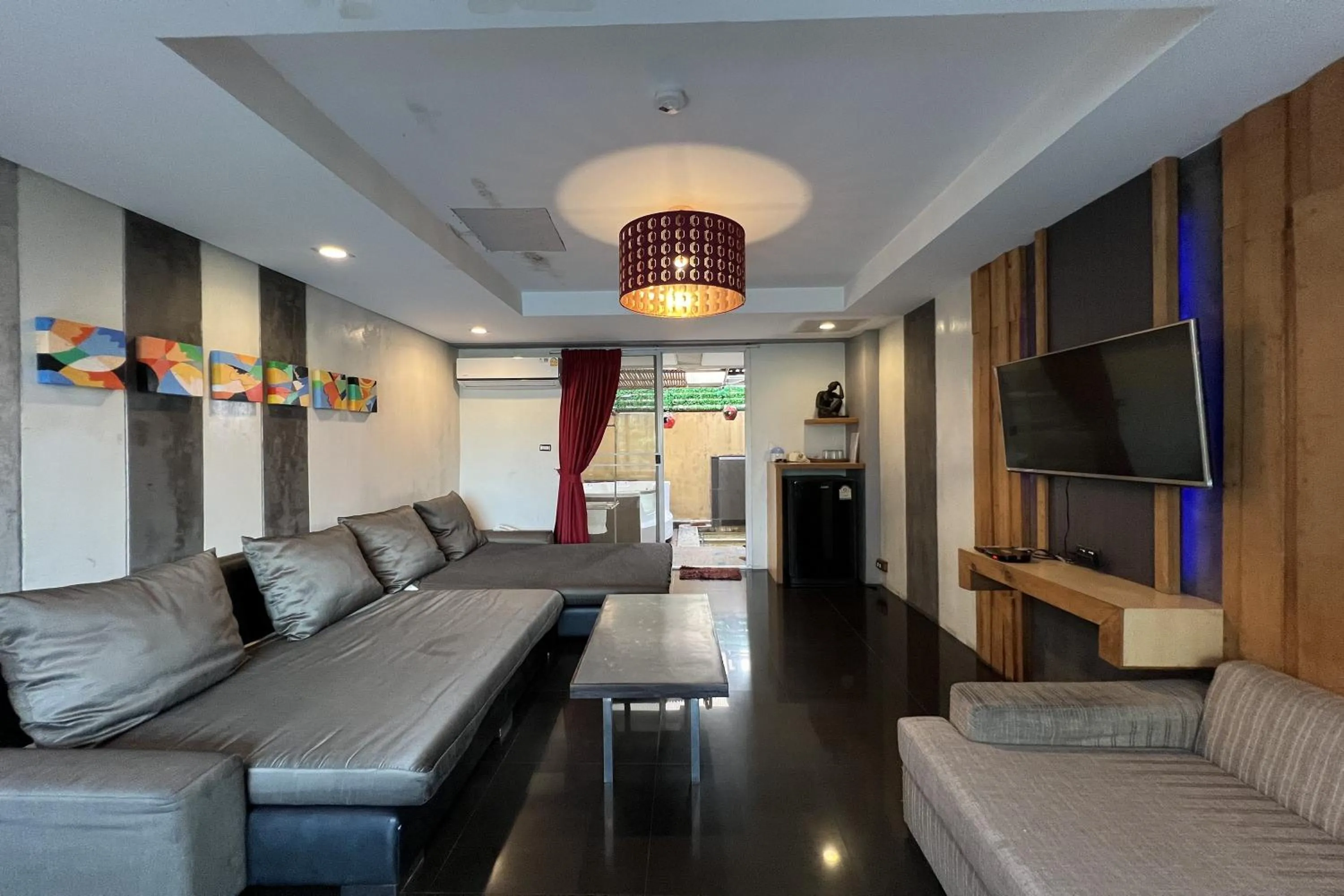 Living room in Eurna Resort Hotel